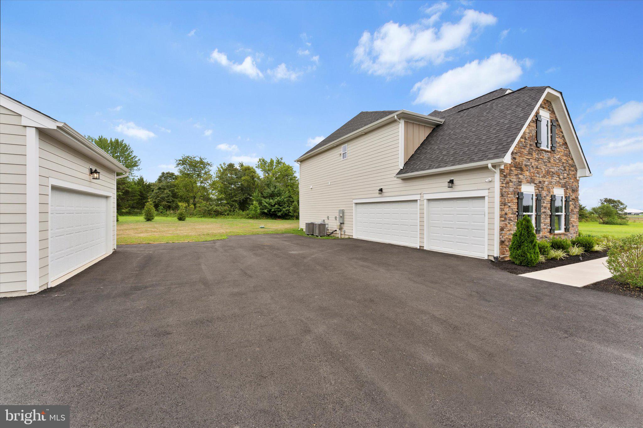 12404 PARKGATE DRIVE