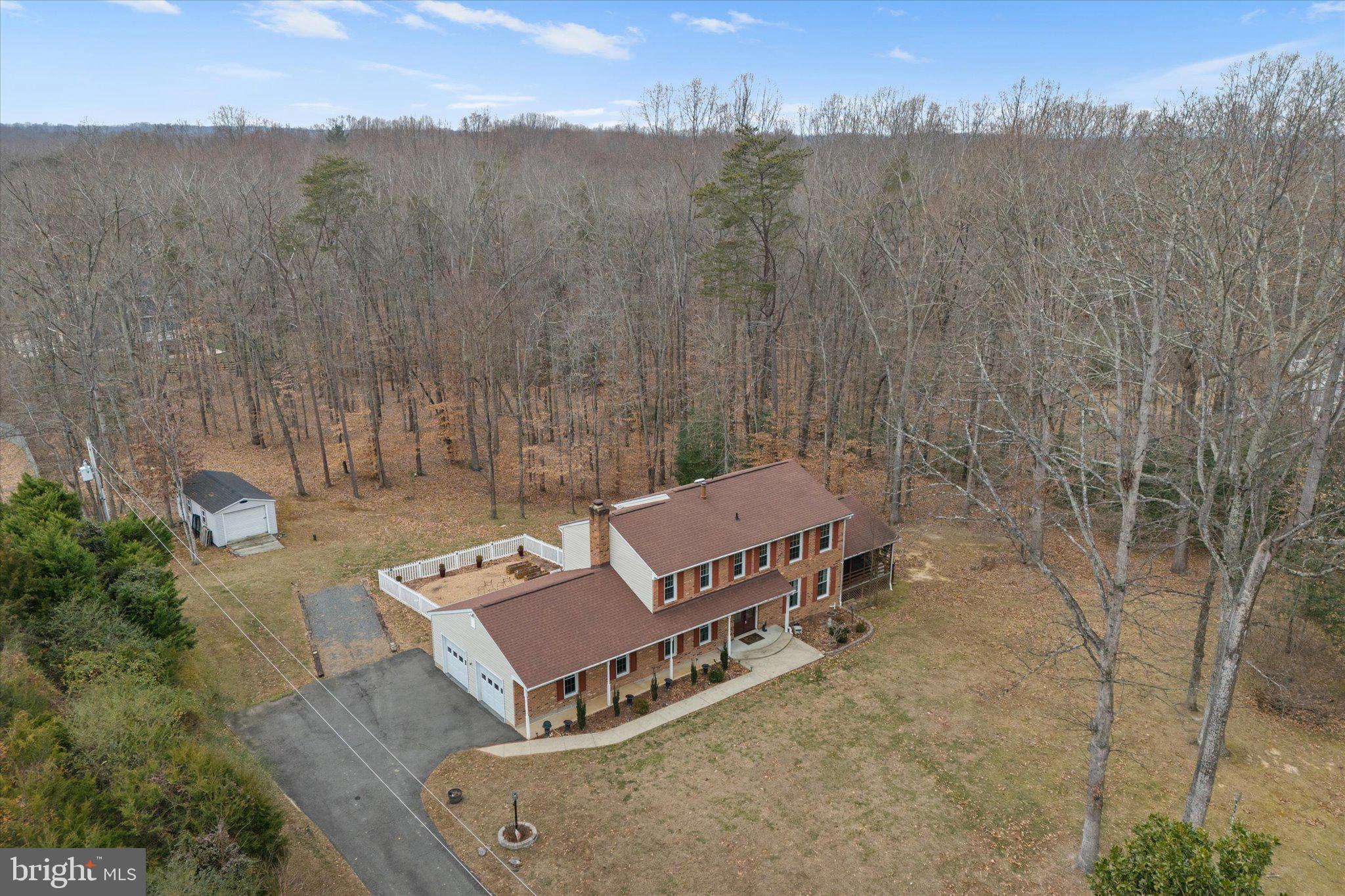 8015 STILLBROOKE ROAD