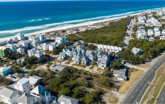 13512 E US Highway 98