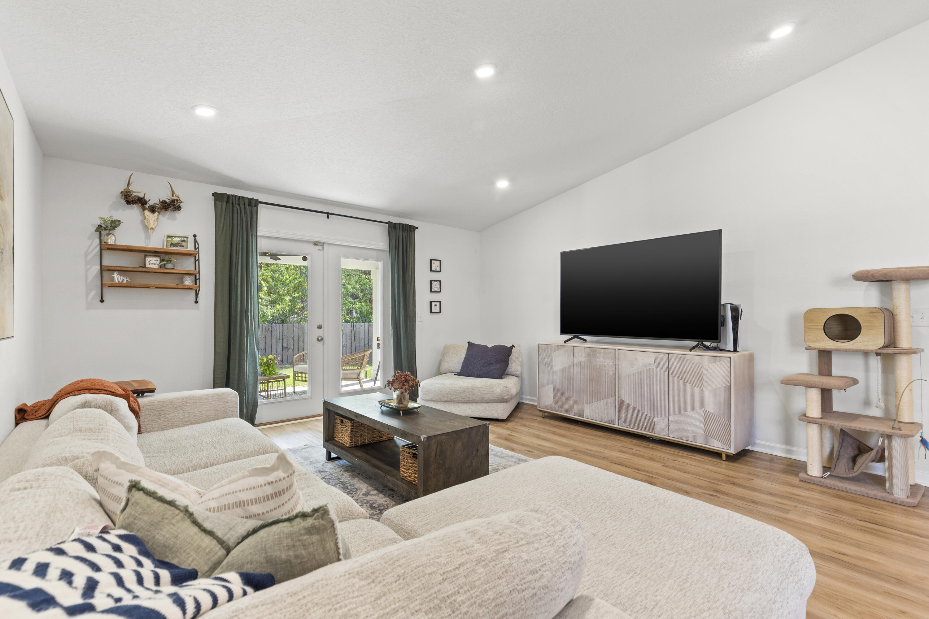 740 Riverwalk Circle