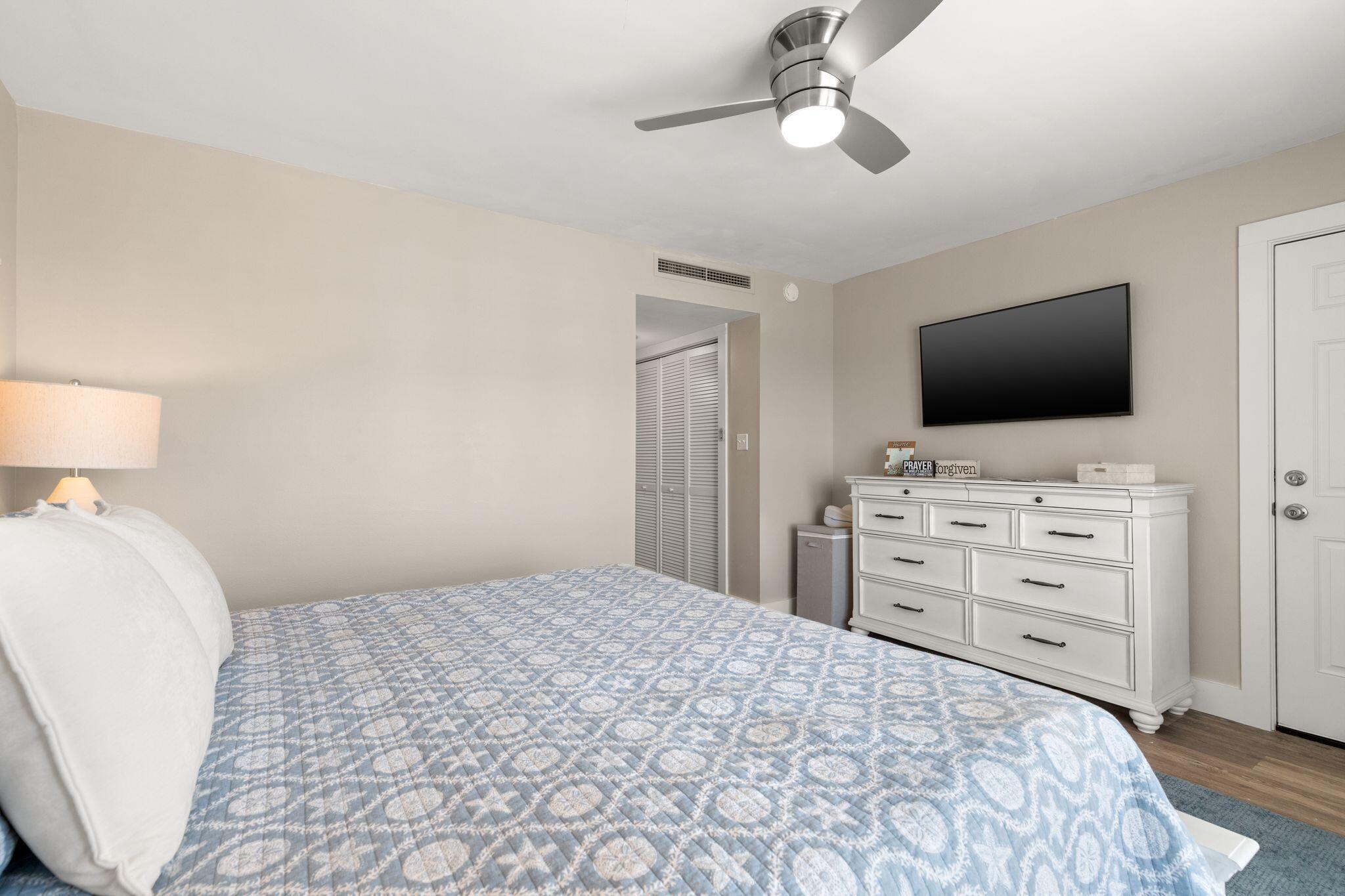 3857 Indian Trail 417