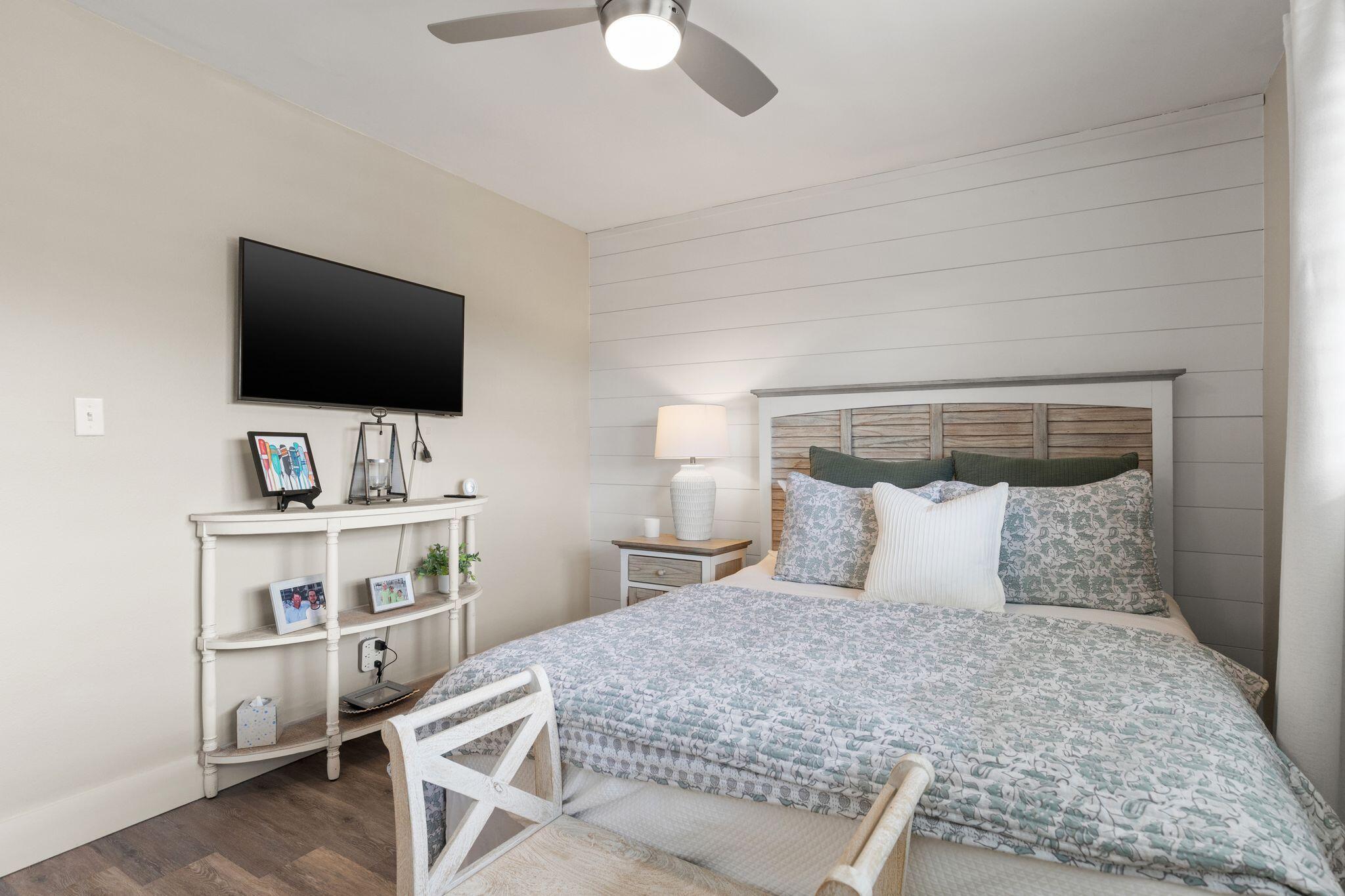 3857 Indian Trail 417