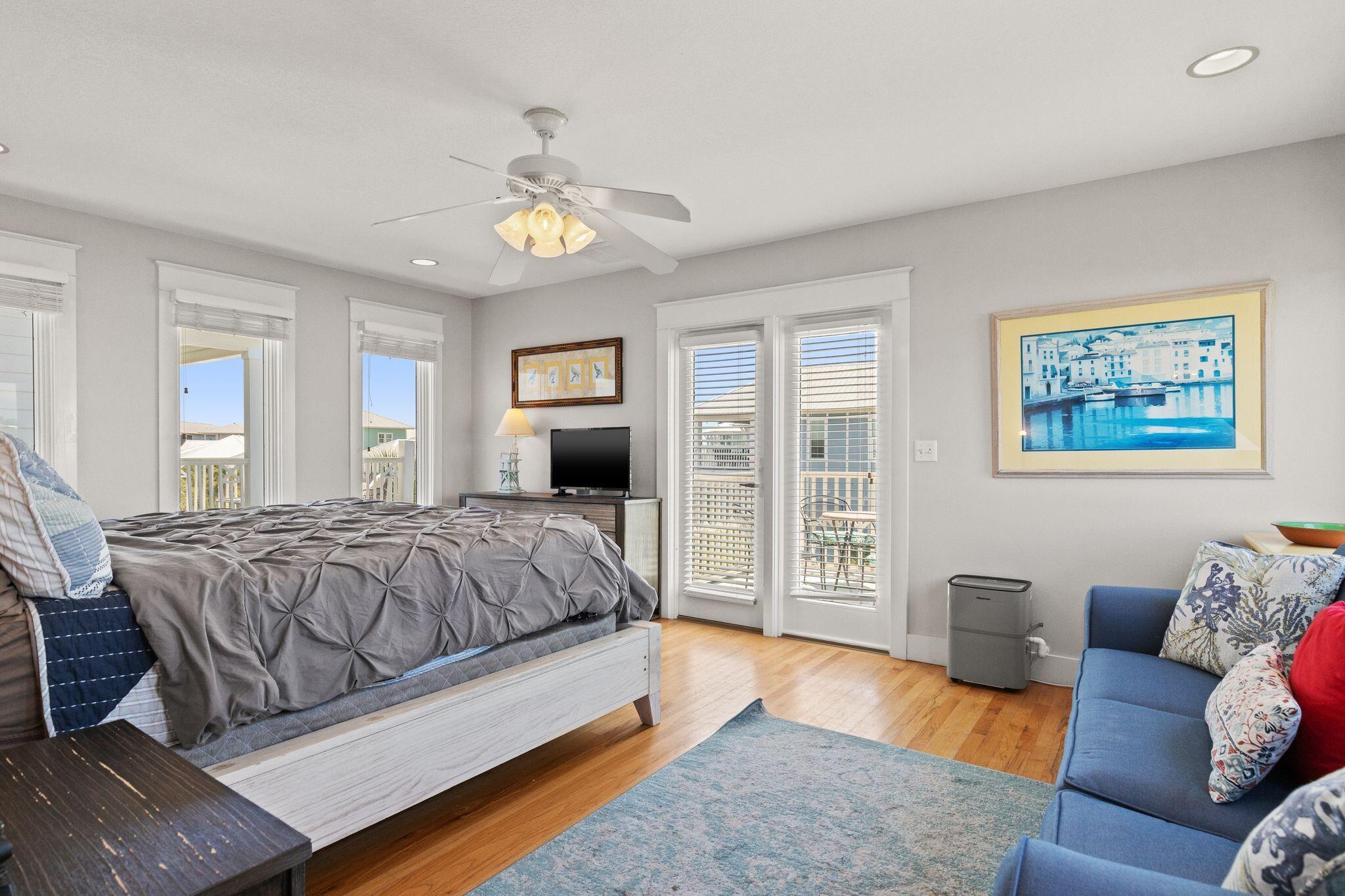 85 W Seacrest Beach Boulevard