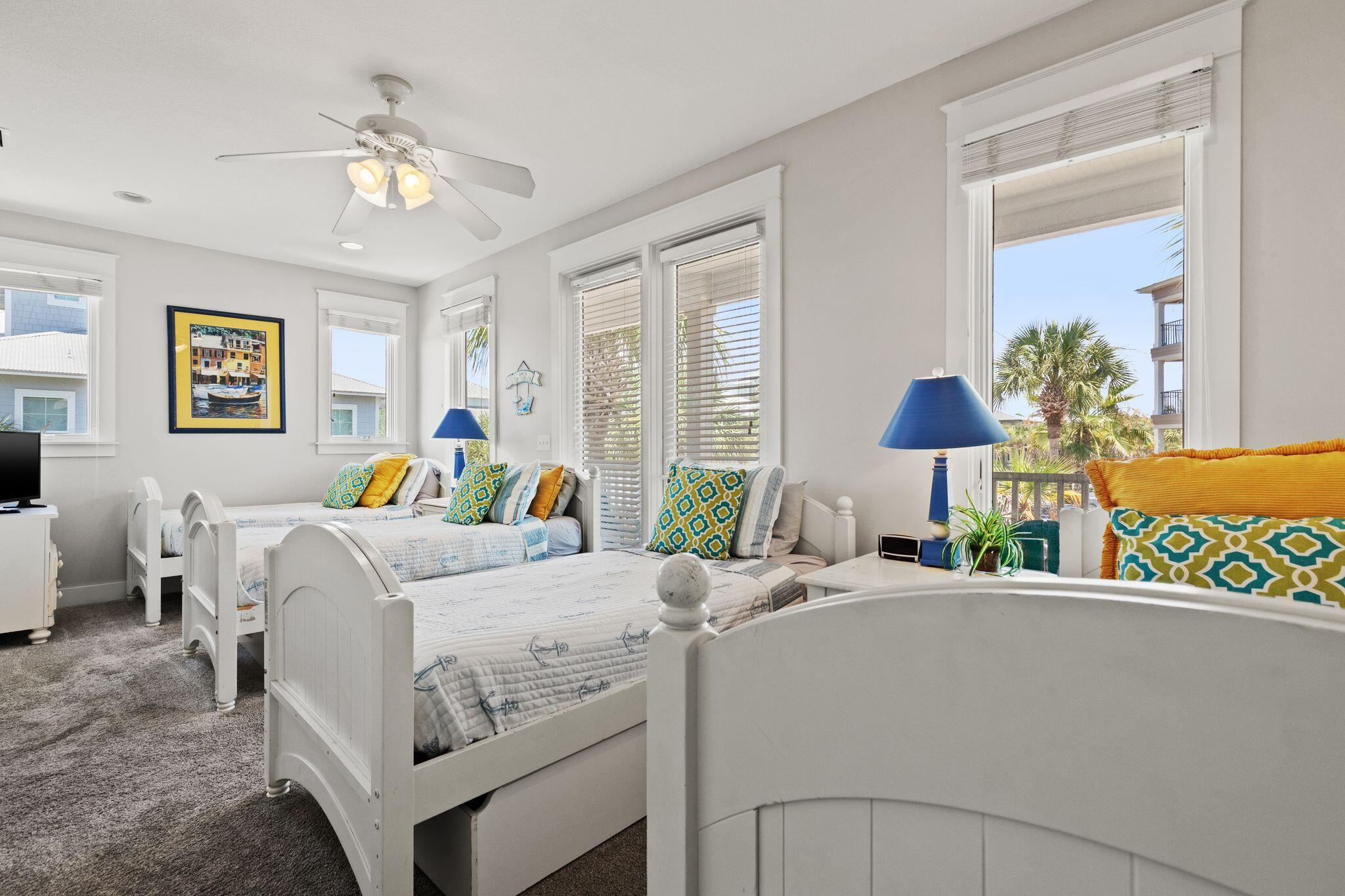 85 W Seacrest Beach Boulevard