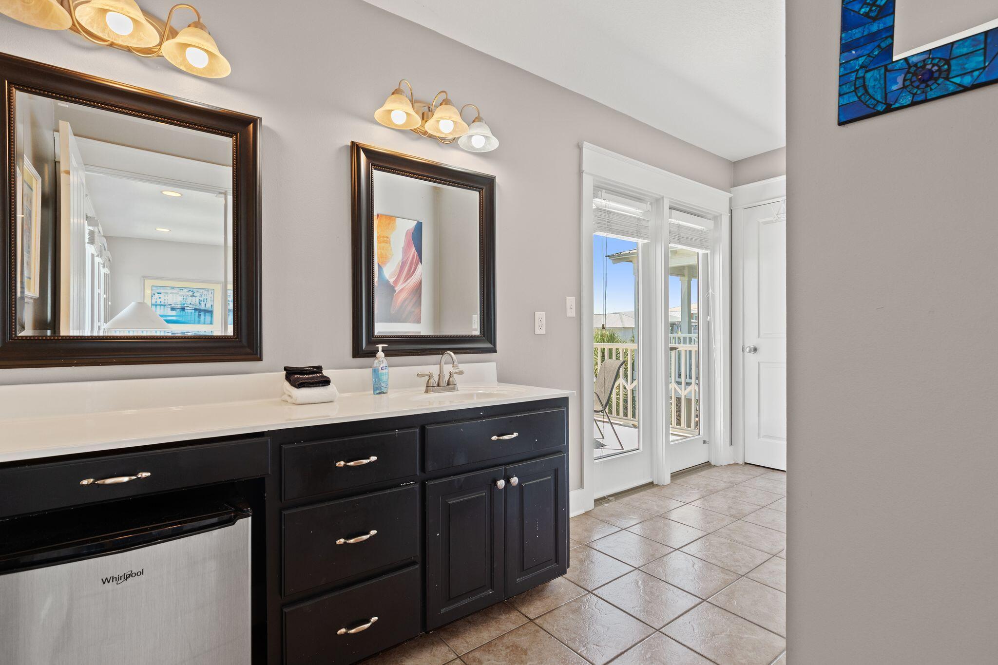 85 W Seacrest Beach Boulevard