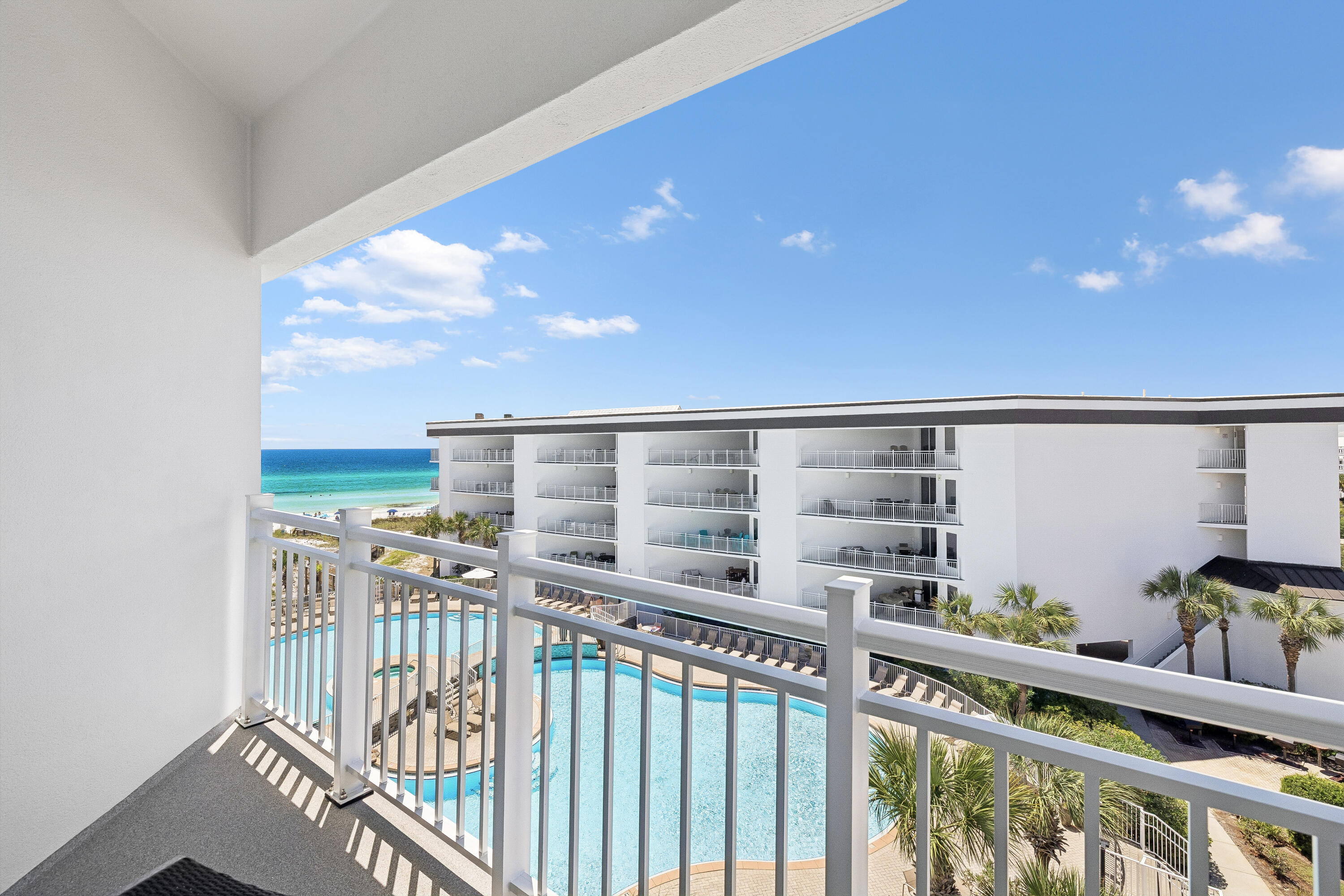 15 Chivas Lane # 402A