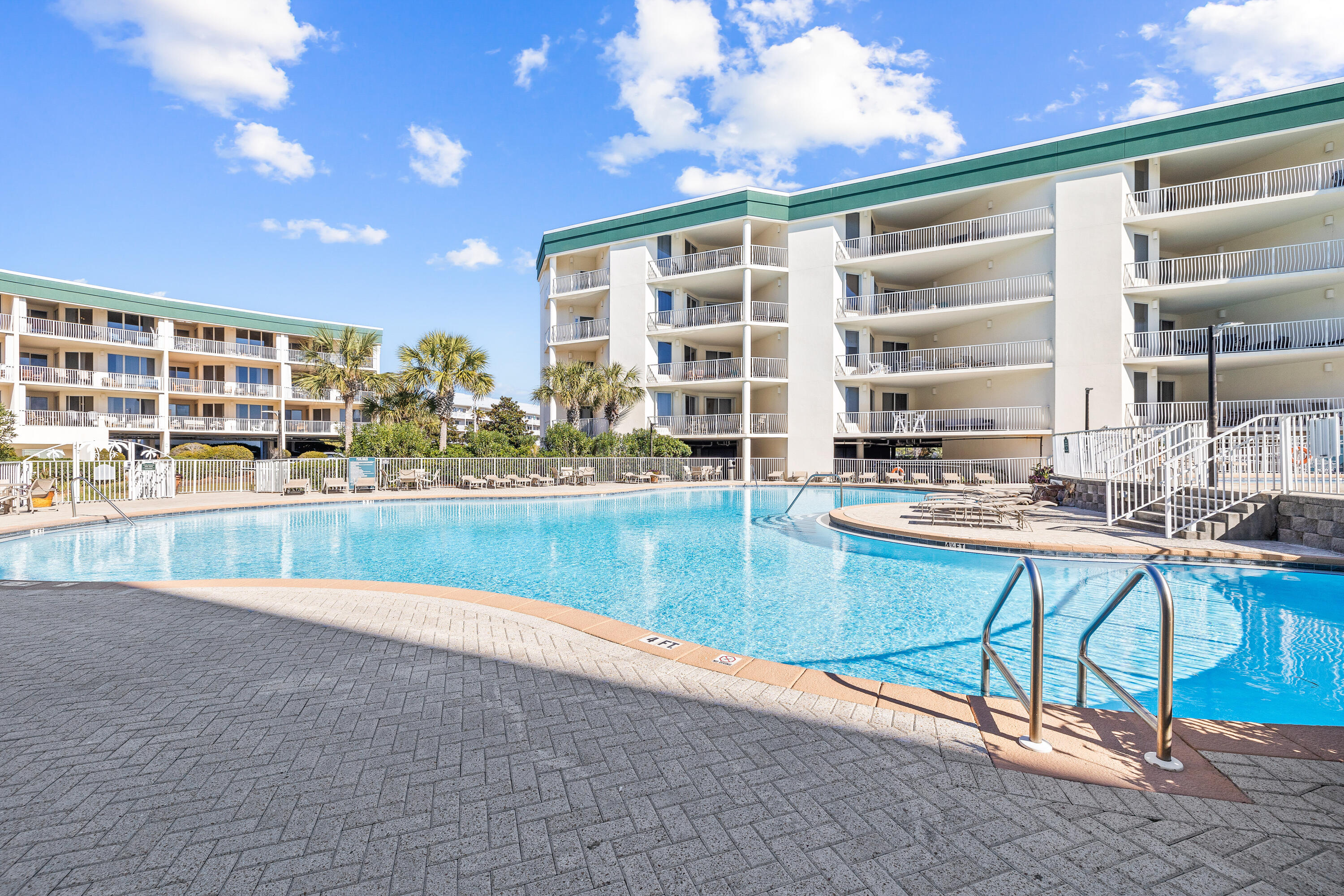15 Chivas Lane # 402A