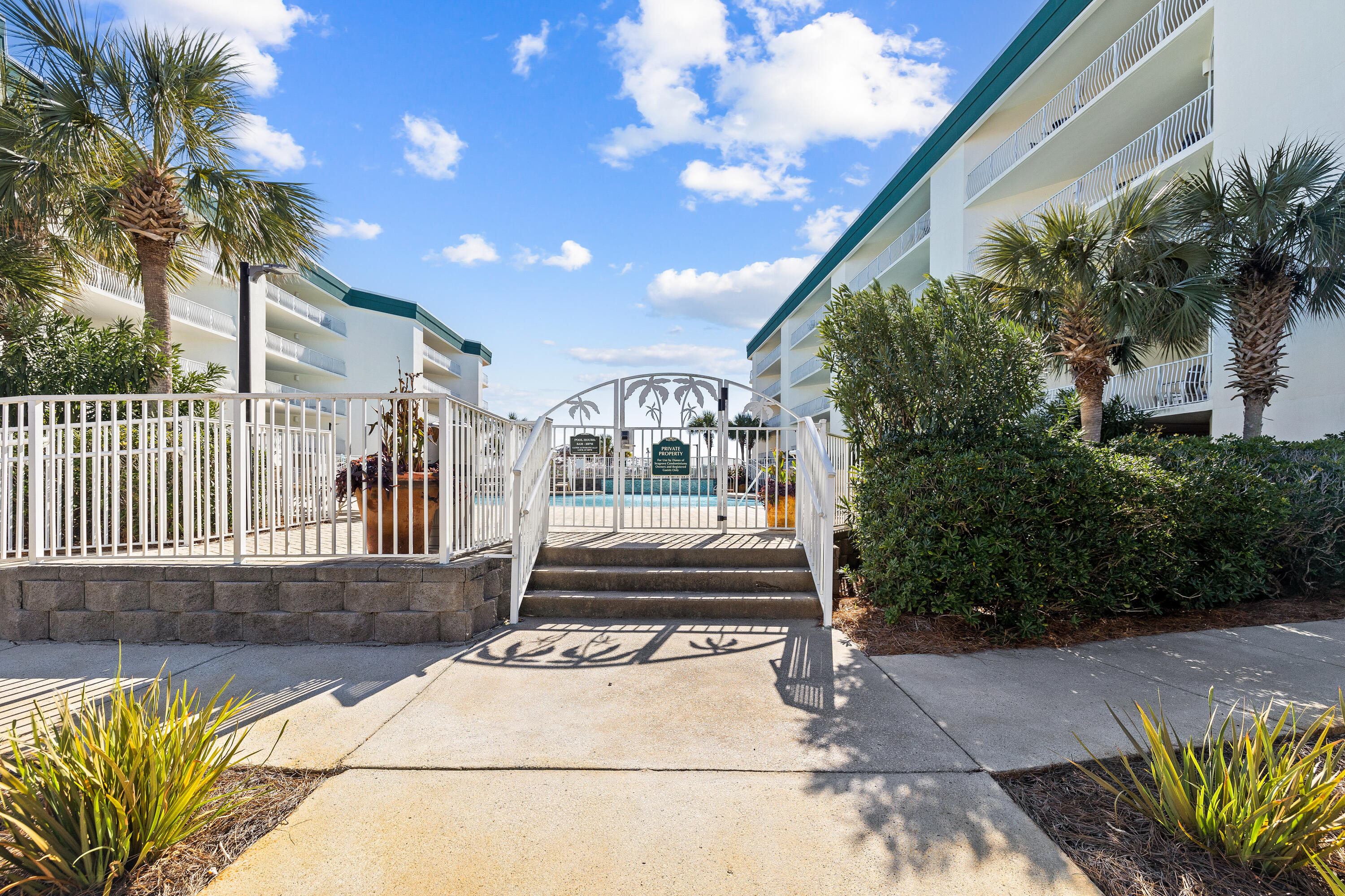 15 Chivas Lane # 402A