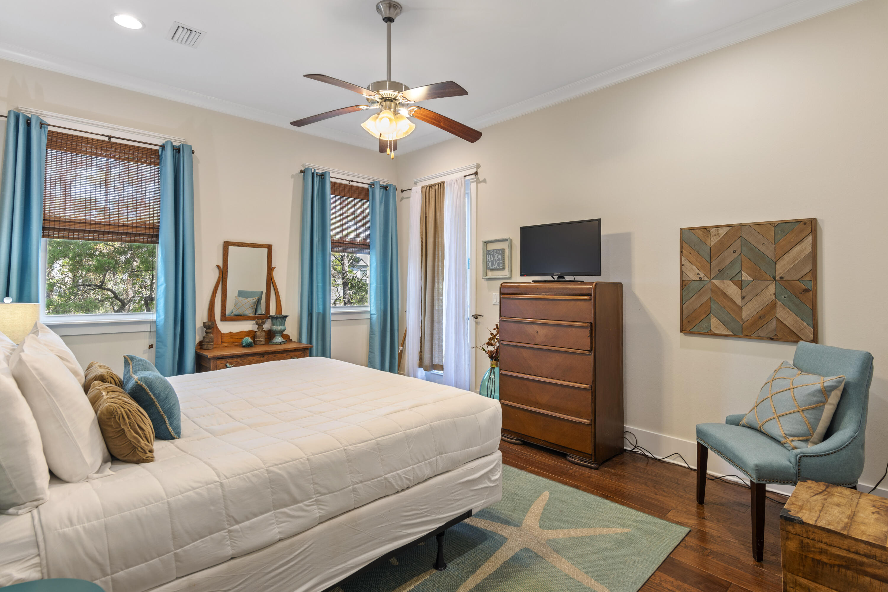 470 Gulfview Circle