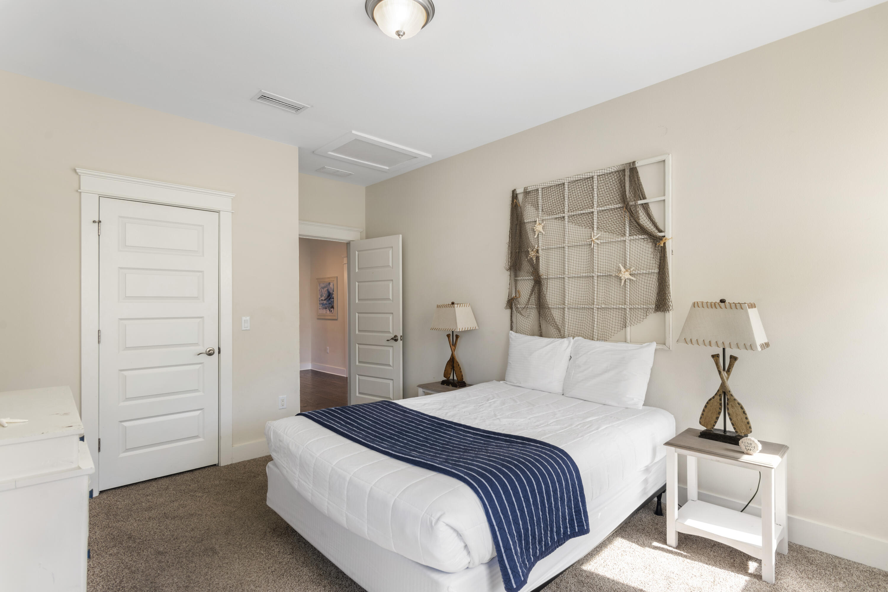 470 Gulfview Circle