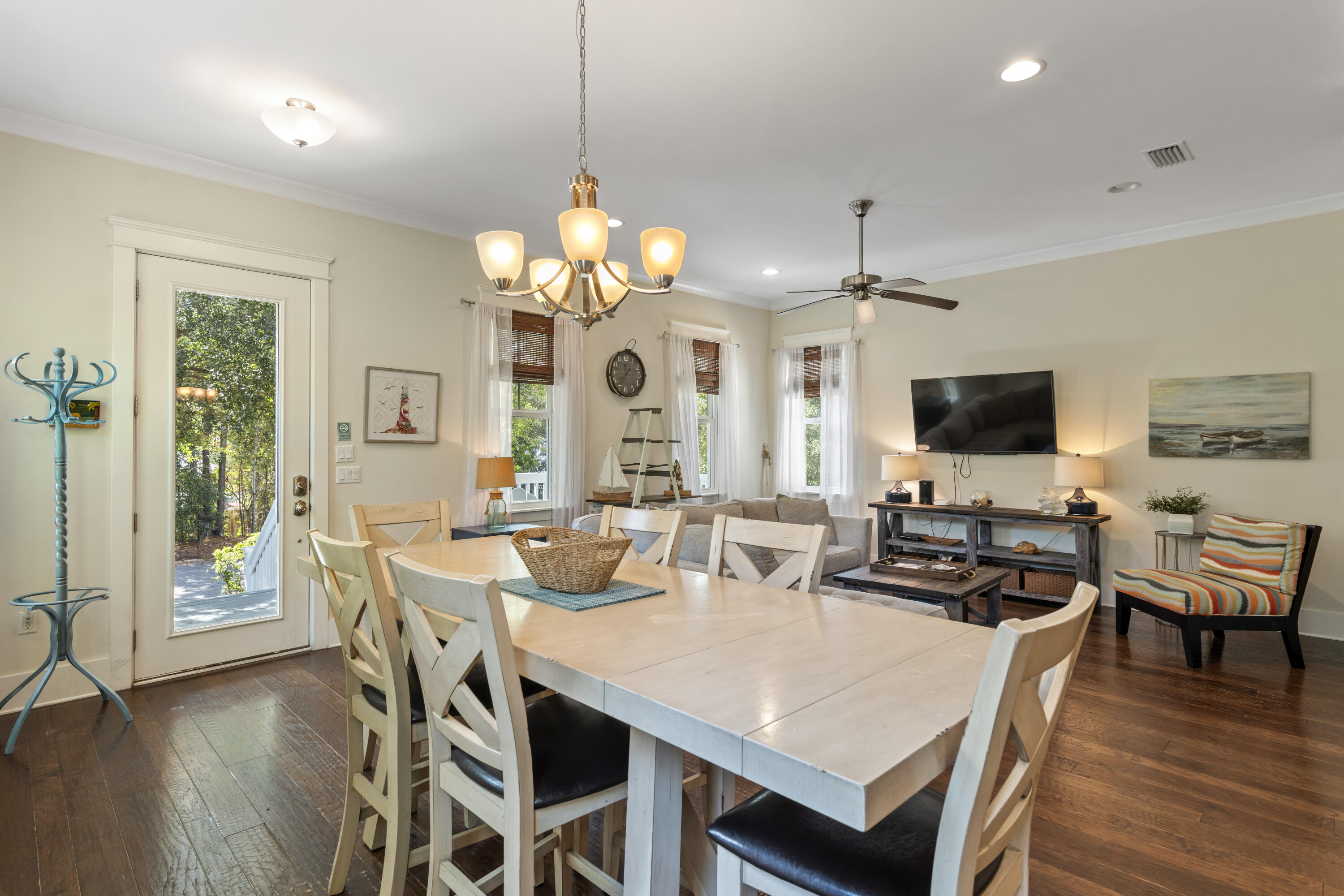 470 Gulfview Circle