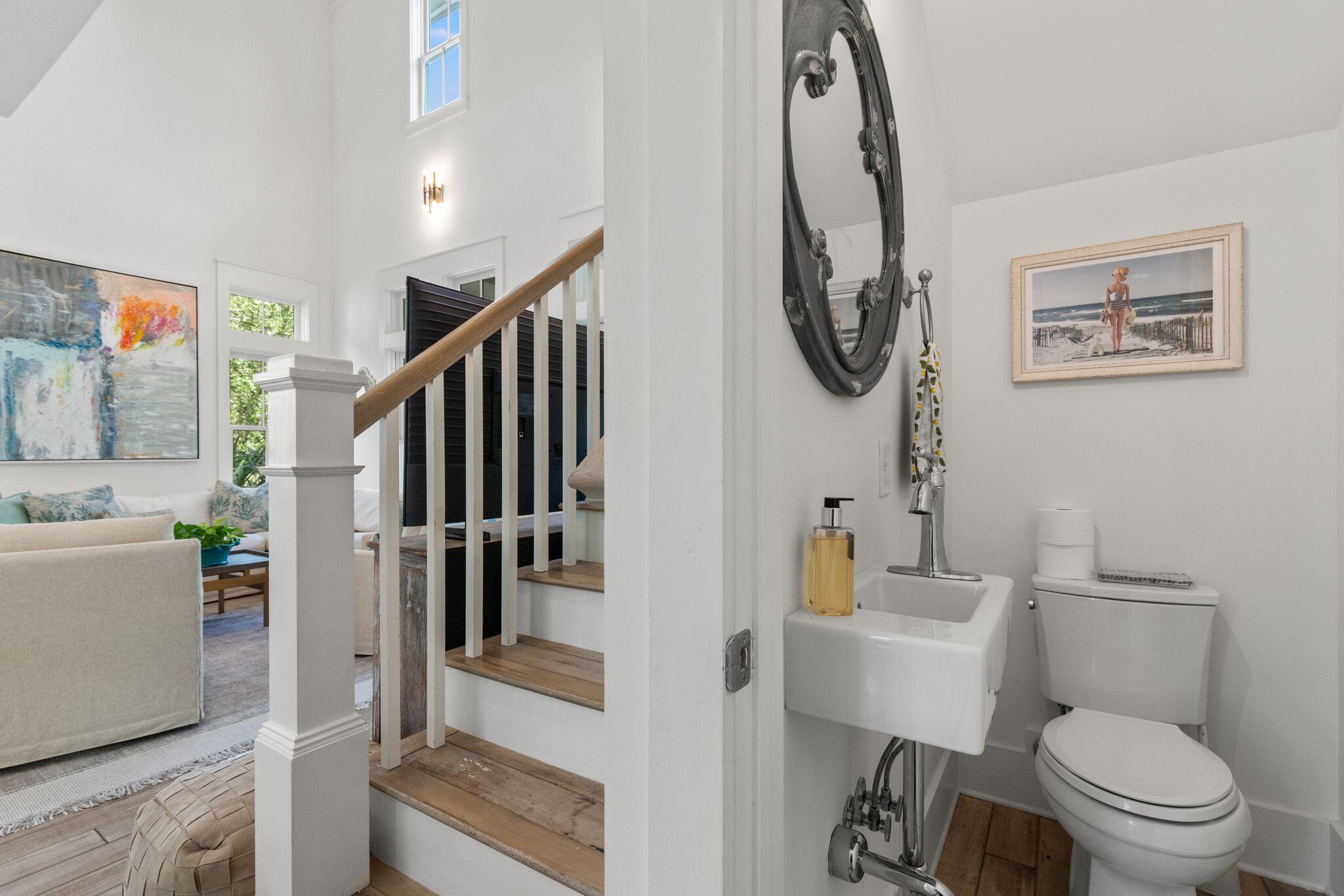 16 Spanish Moss Lane