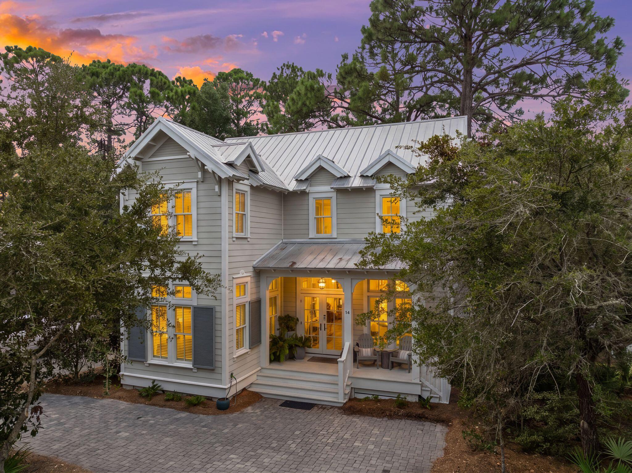 16 Spanish Moss Lane