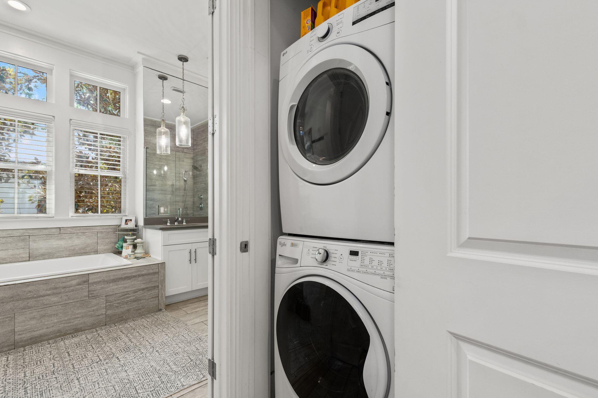16 Spanish Moss Lane