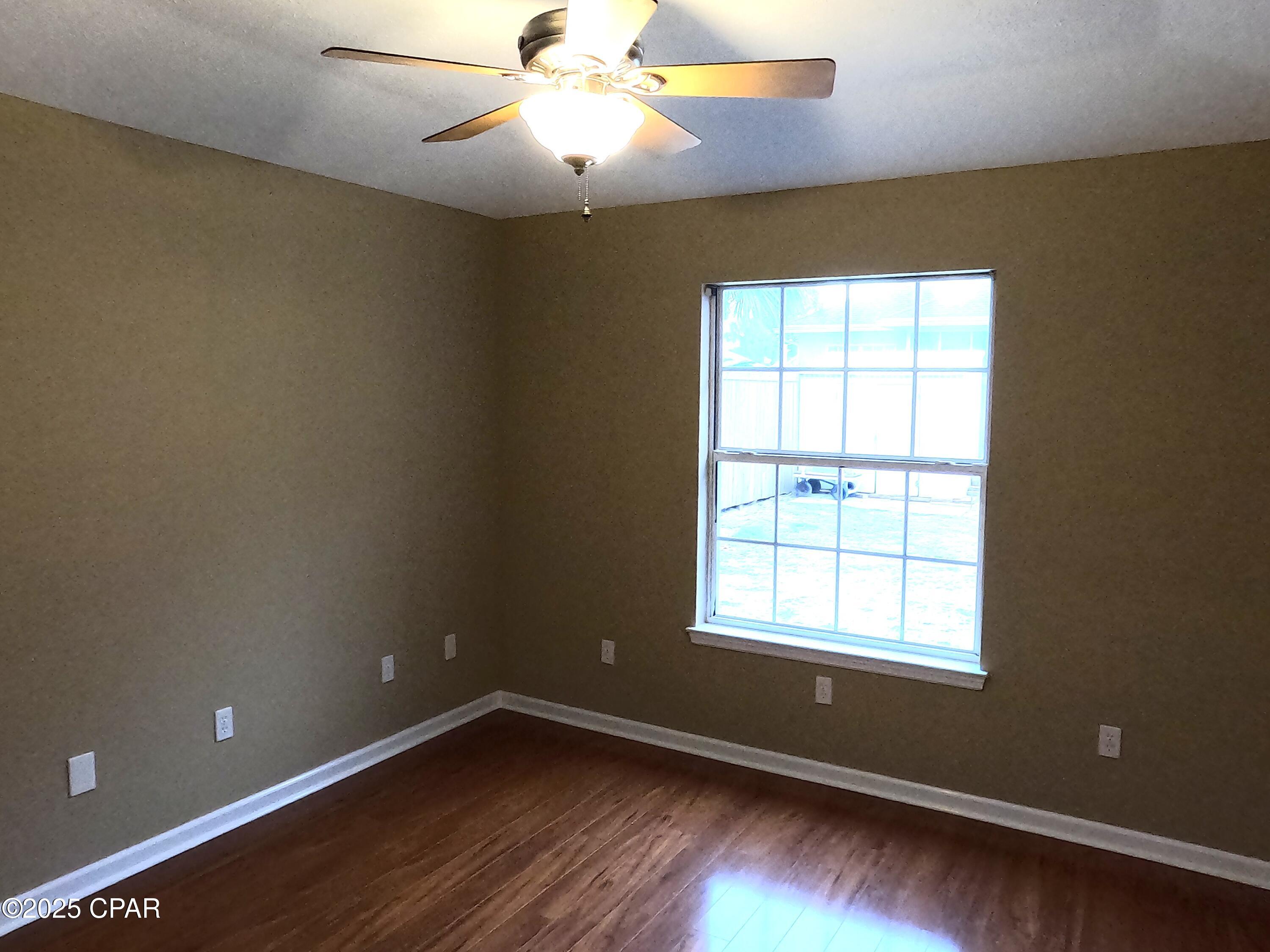 106 Windward Court