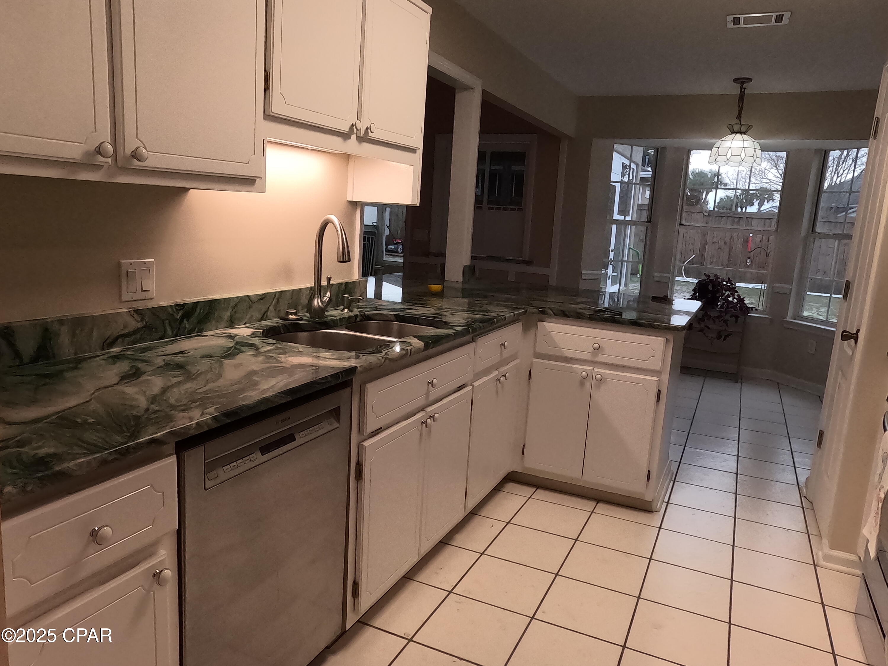 106 Windward Court