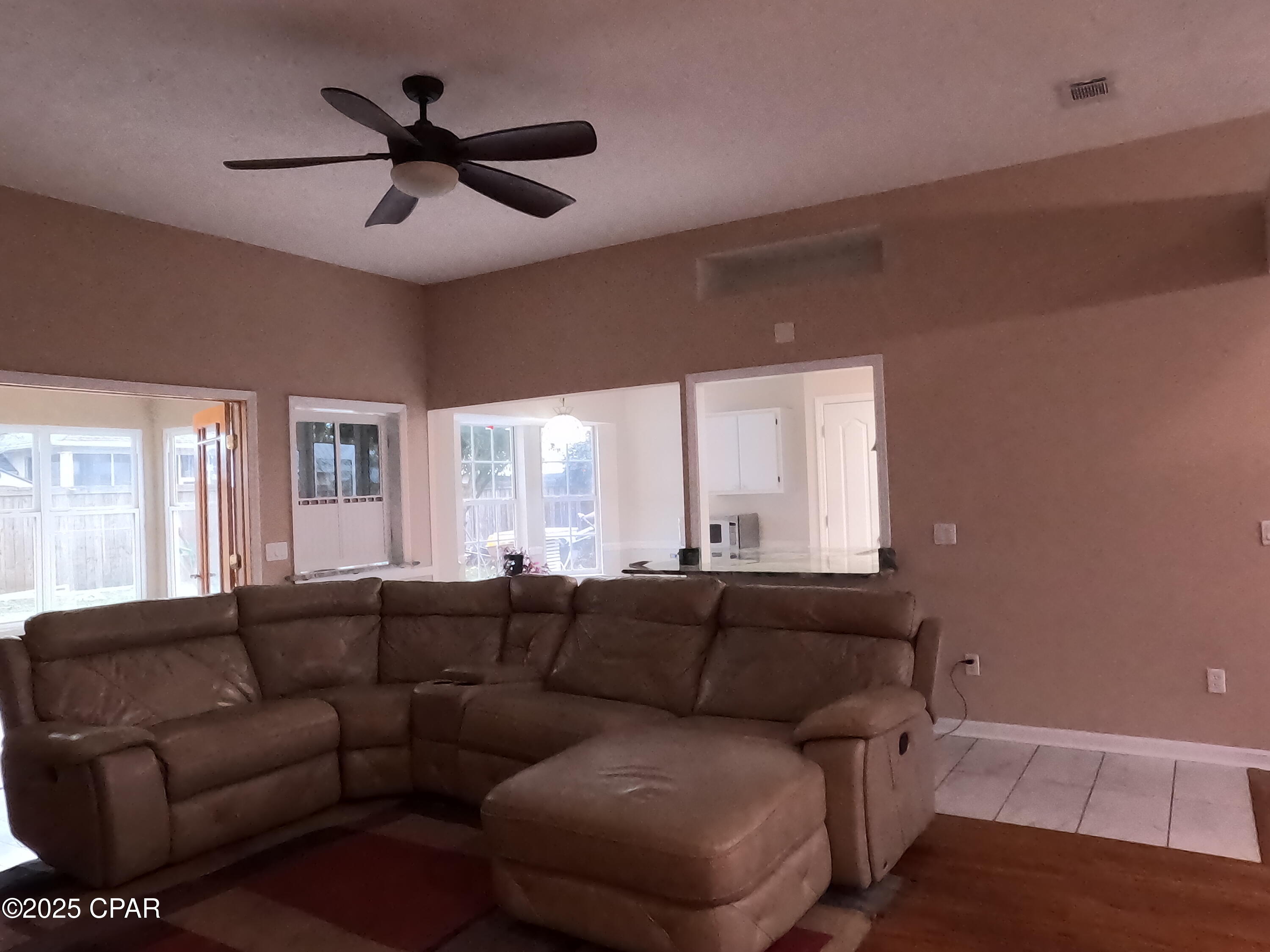 106 Windward Court