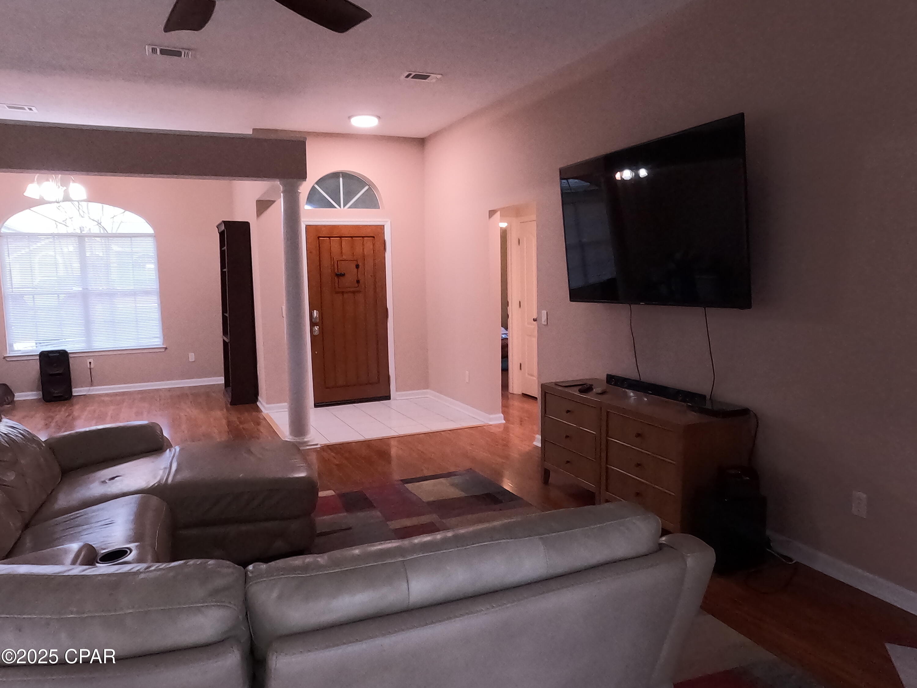 106 Windward Court