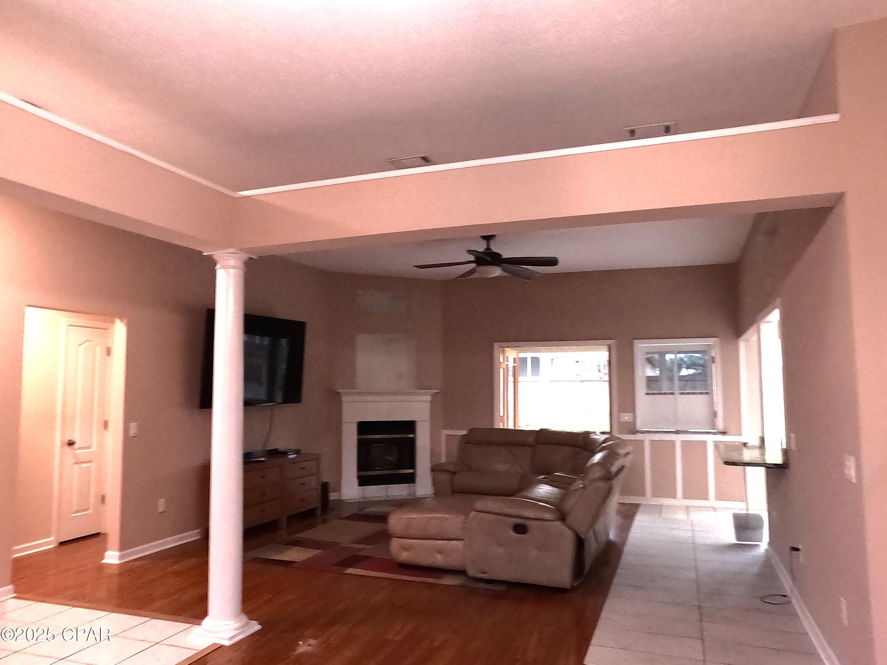106 Windward Court