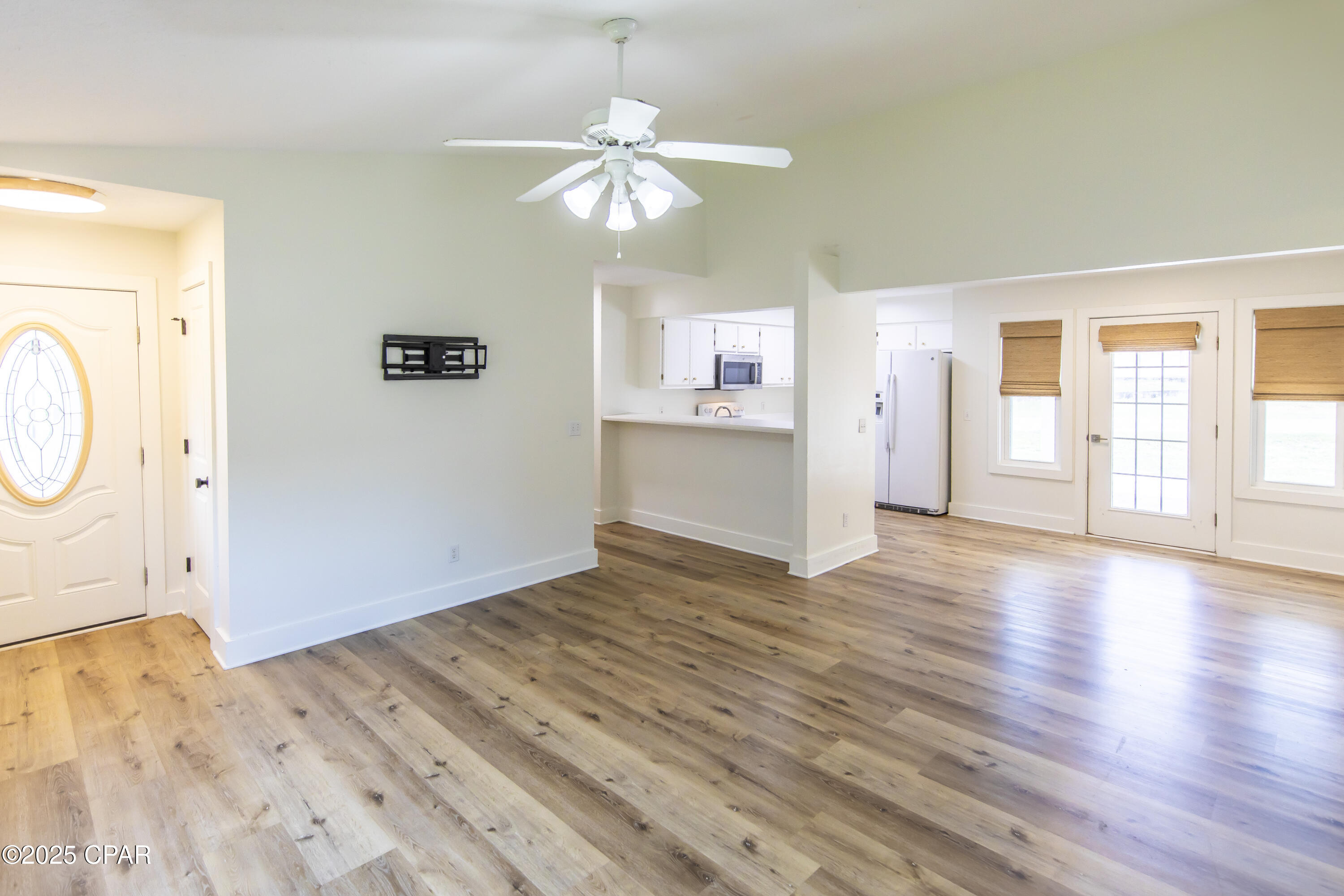 21409 Marlin Avenue