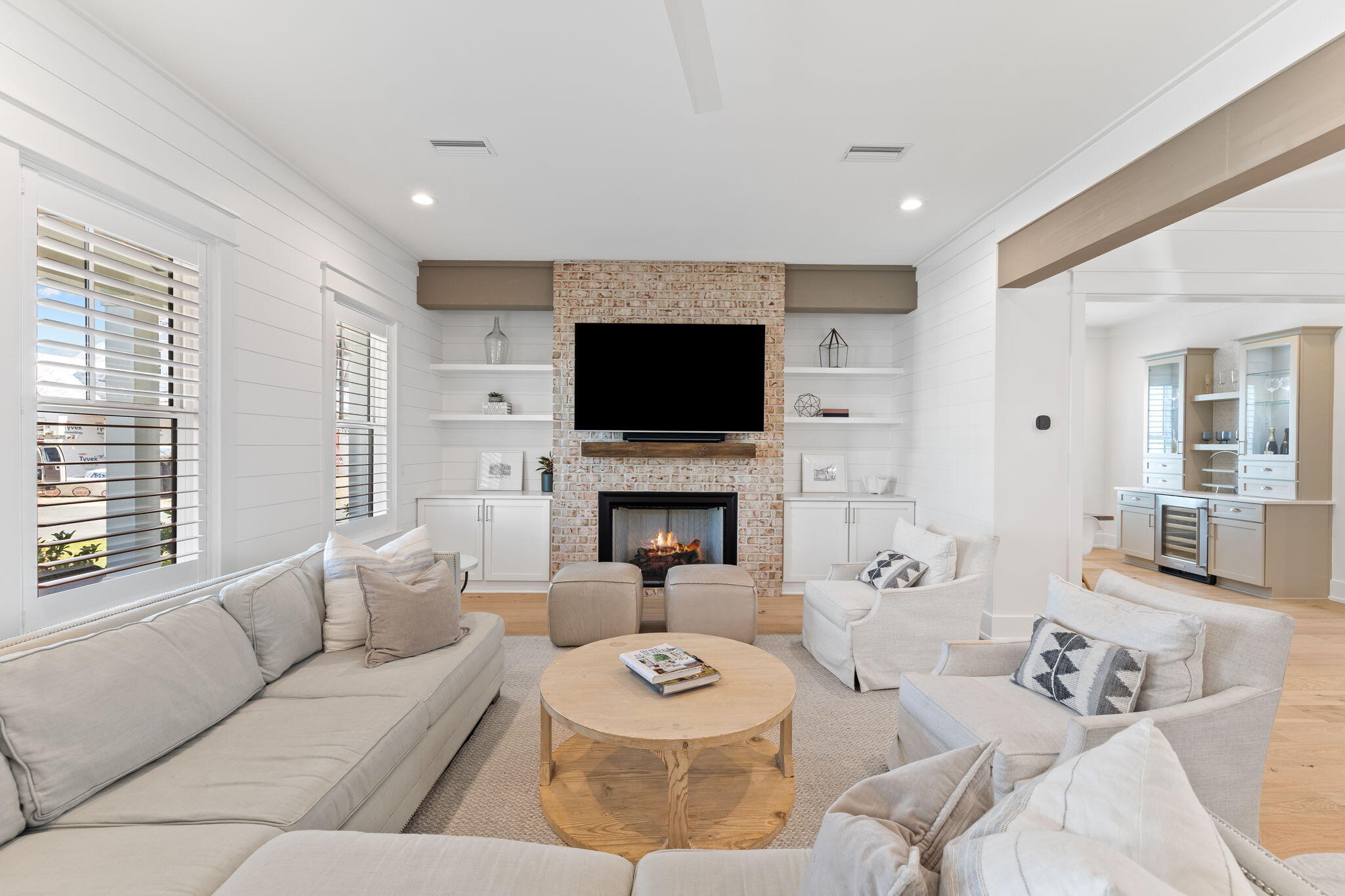 746 Medley Street