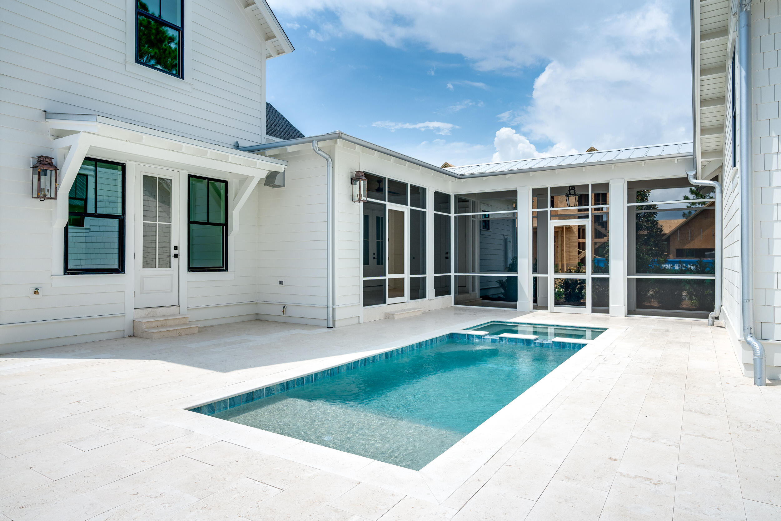 746 Medley Street