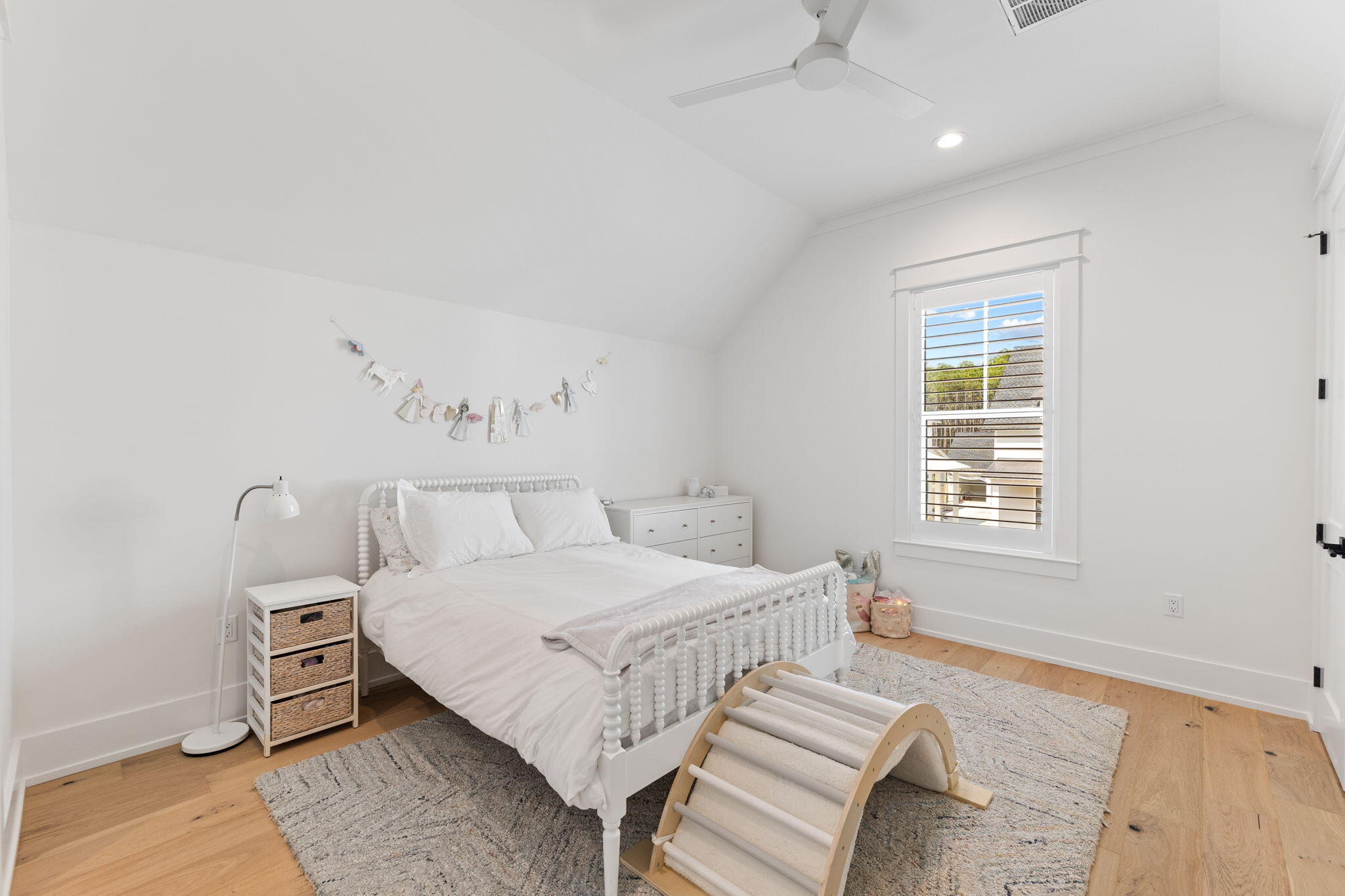 746 Medley Street