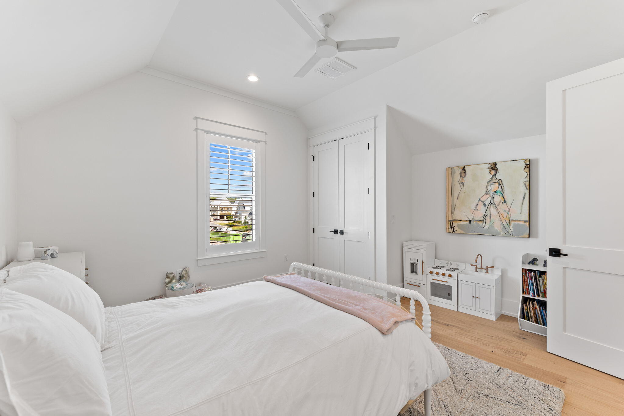 746 Medley Street