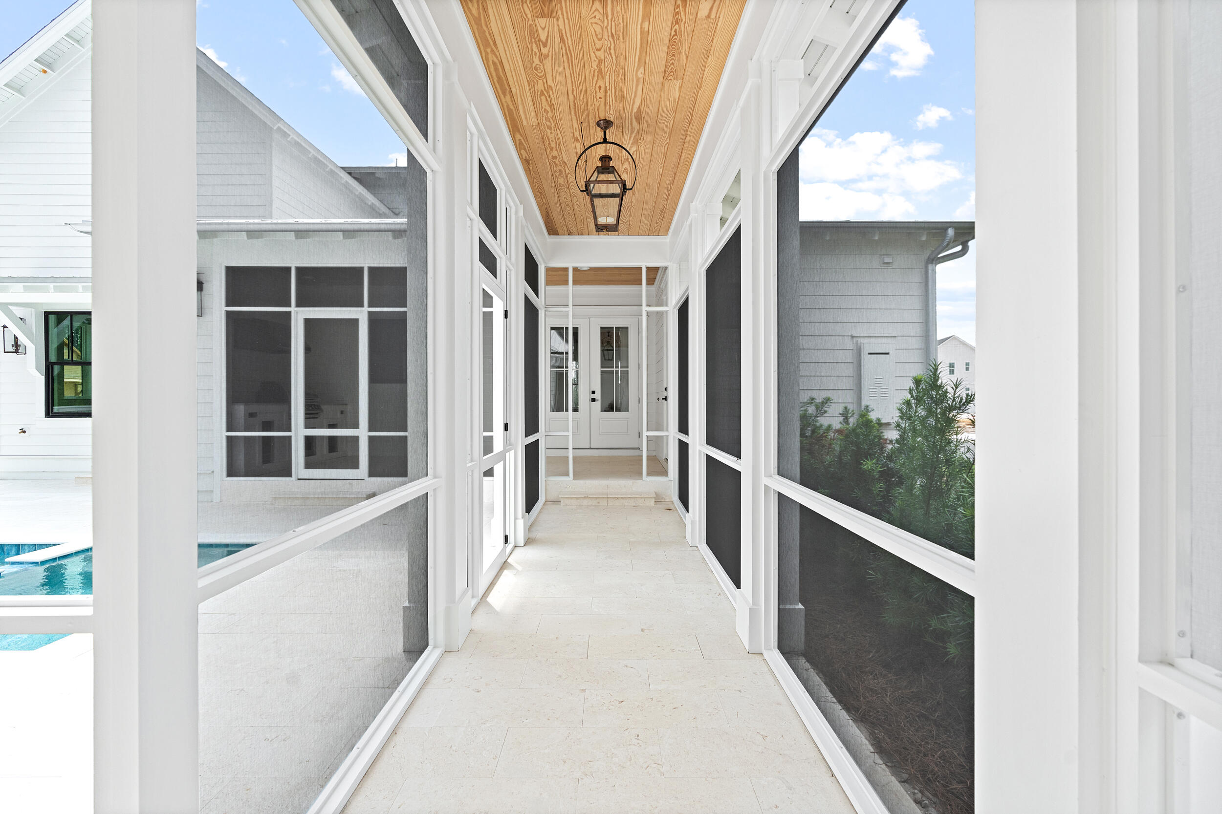 746 Medley Street