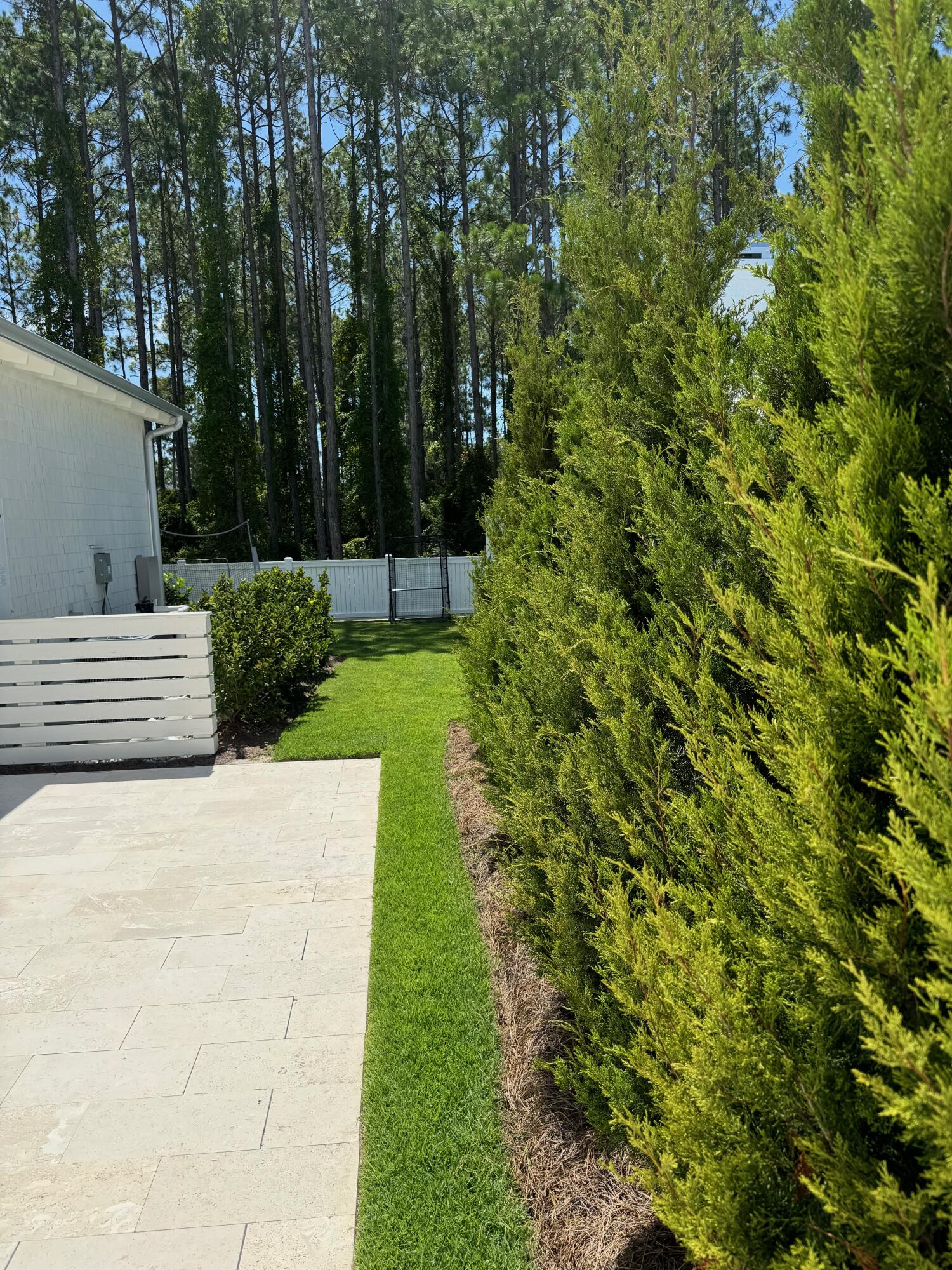 746 Medley Street