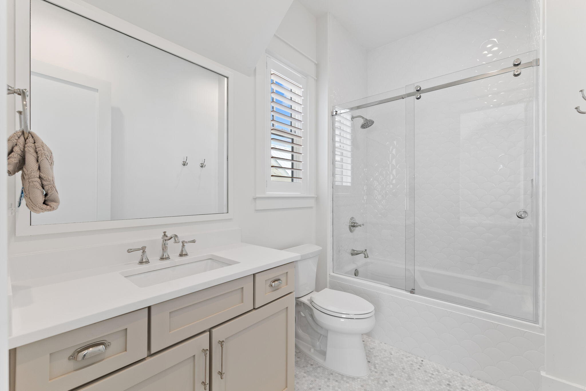 746 Medley Street
