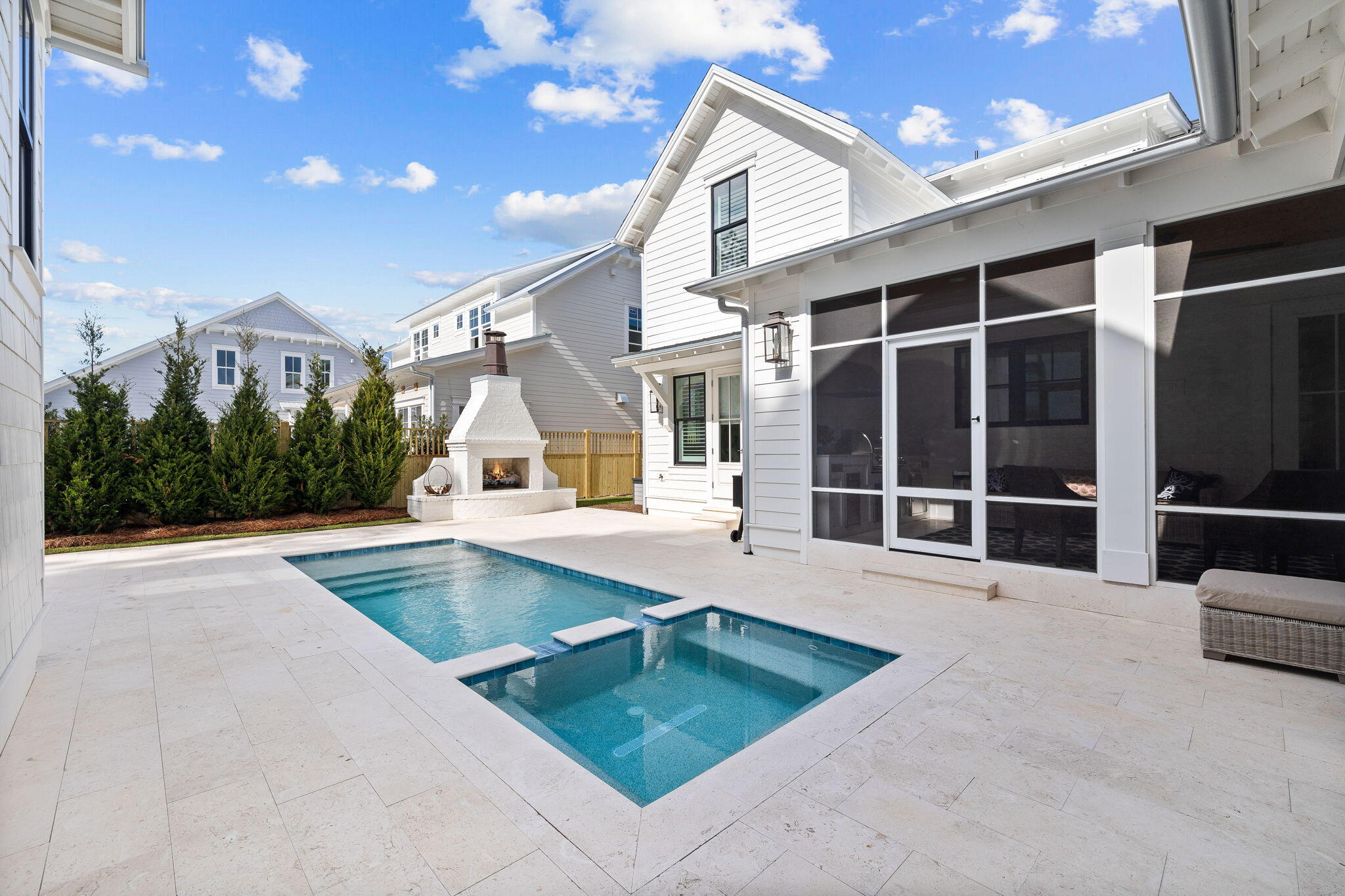 746 Medley Street