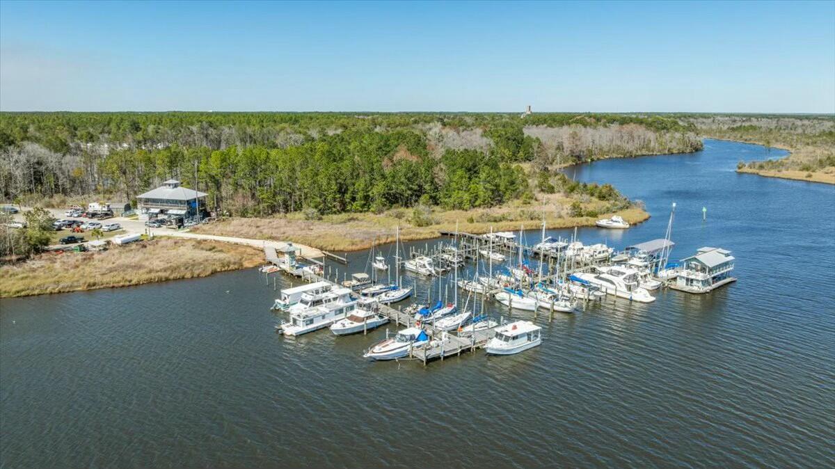 621 Marina Village Boulevard