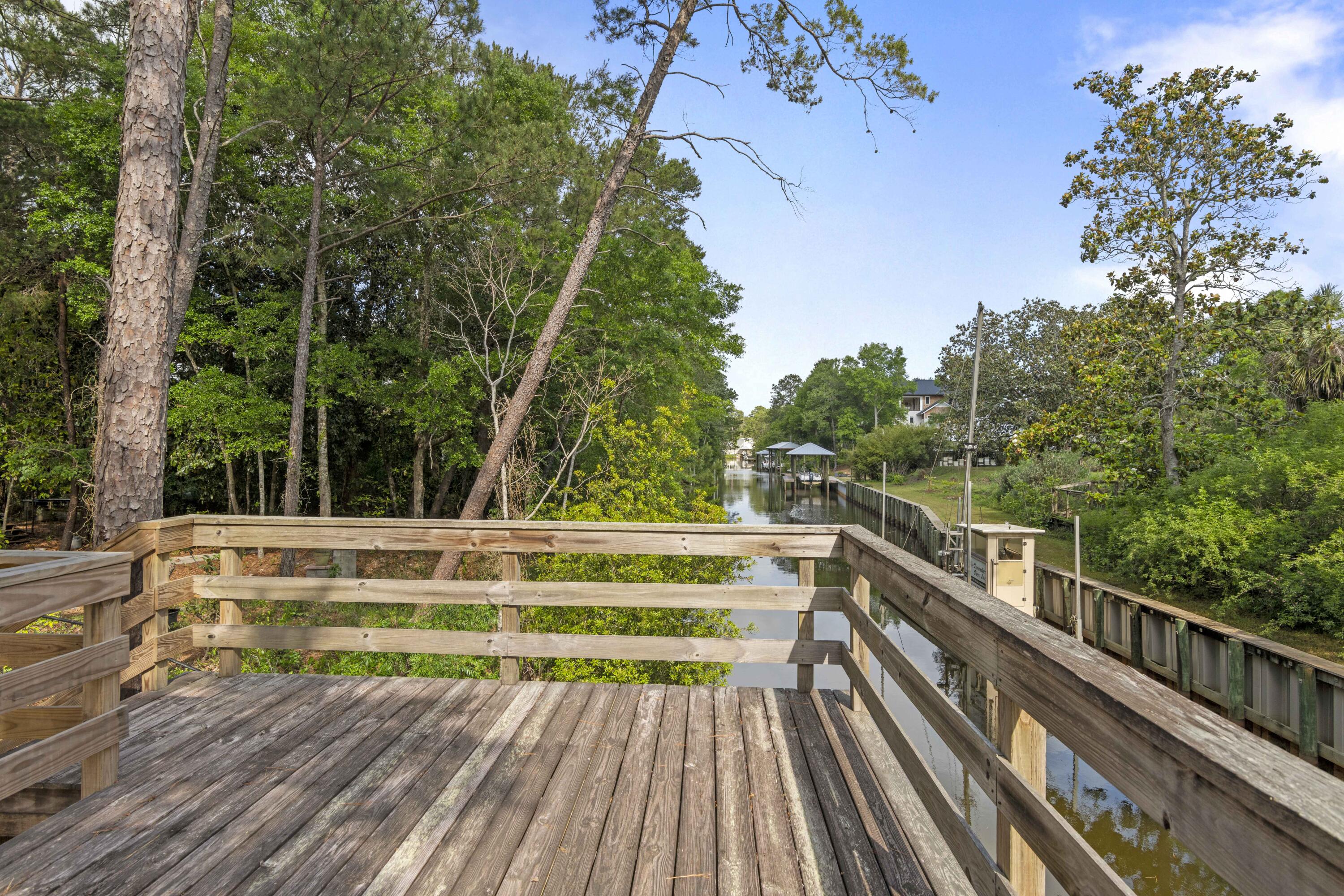 310 W Point Washington Road