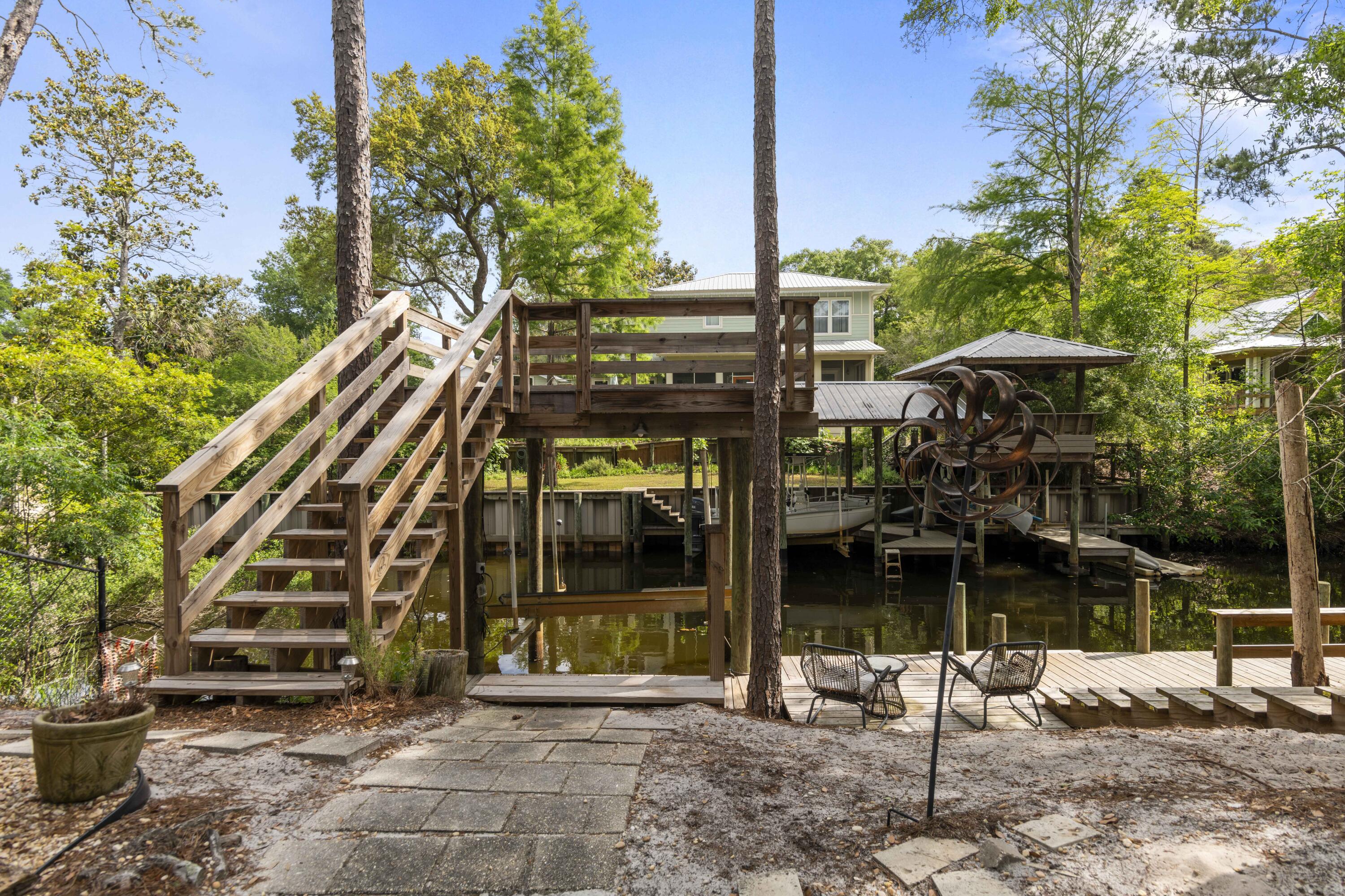 310 W Point Washington Road