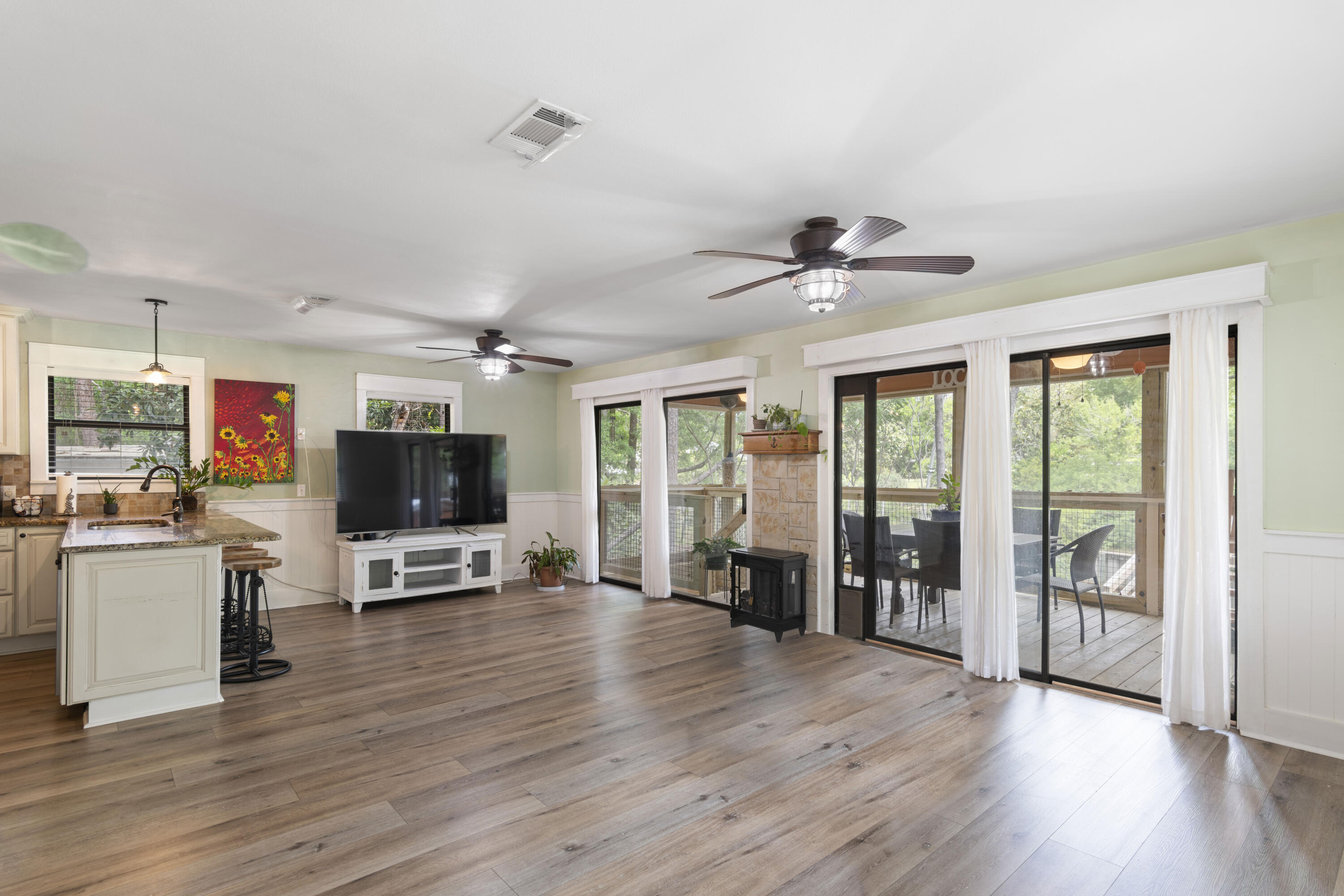 310 W Point Washington Road