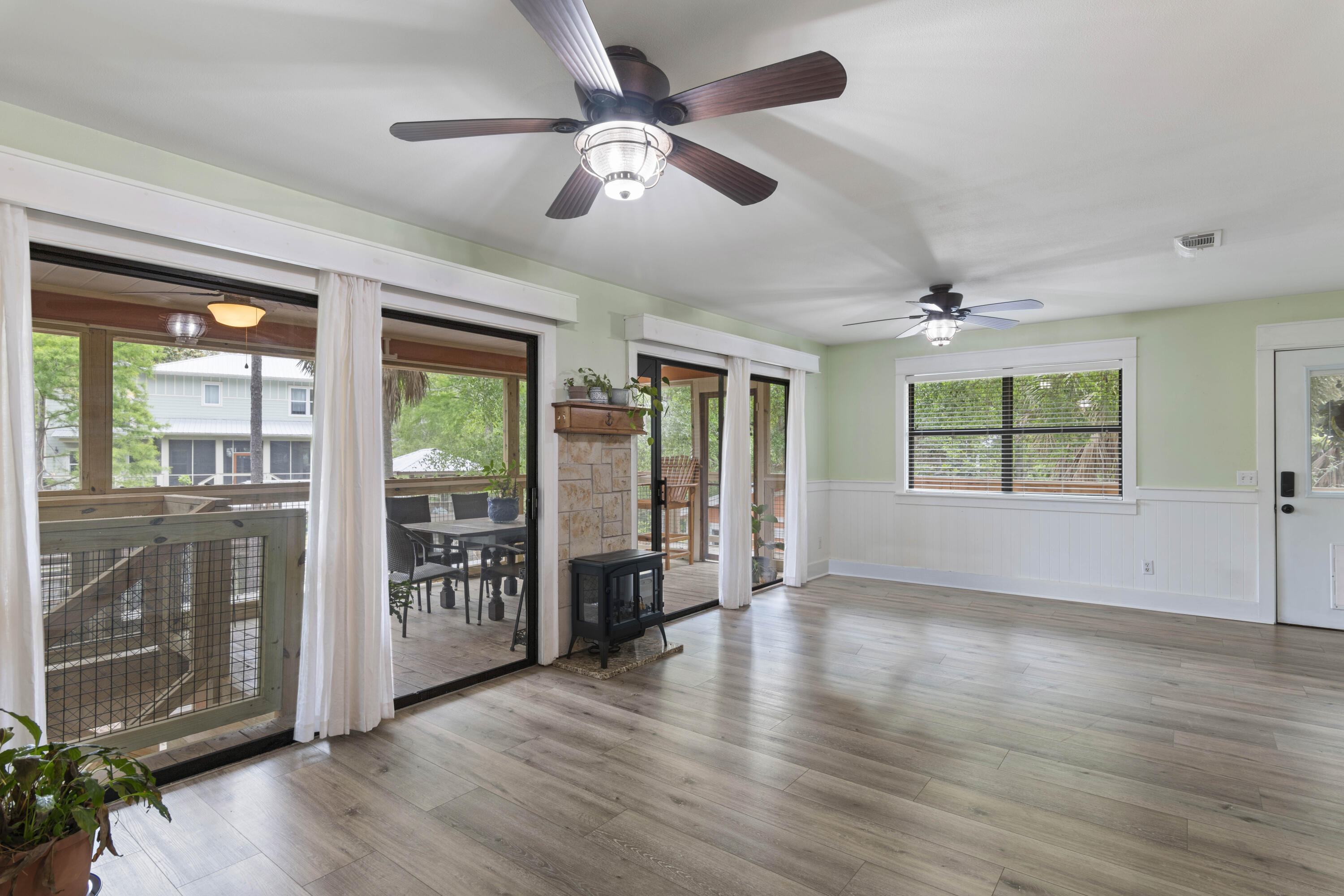 310 W Point Washington Road