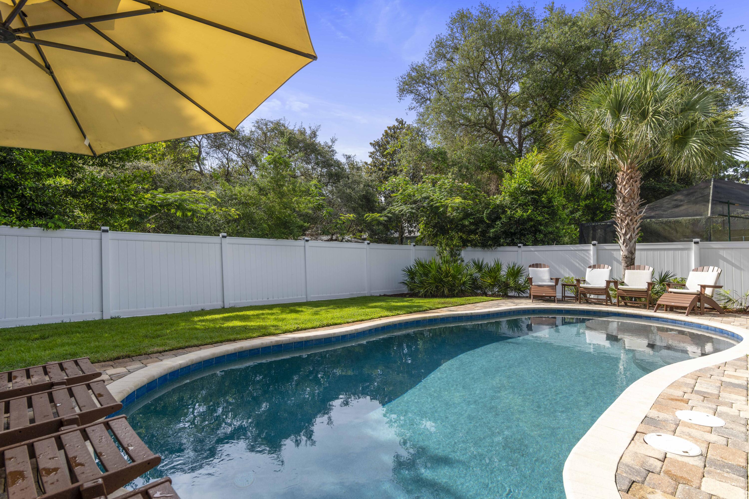 512 Clareon Drive