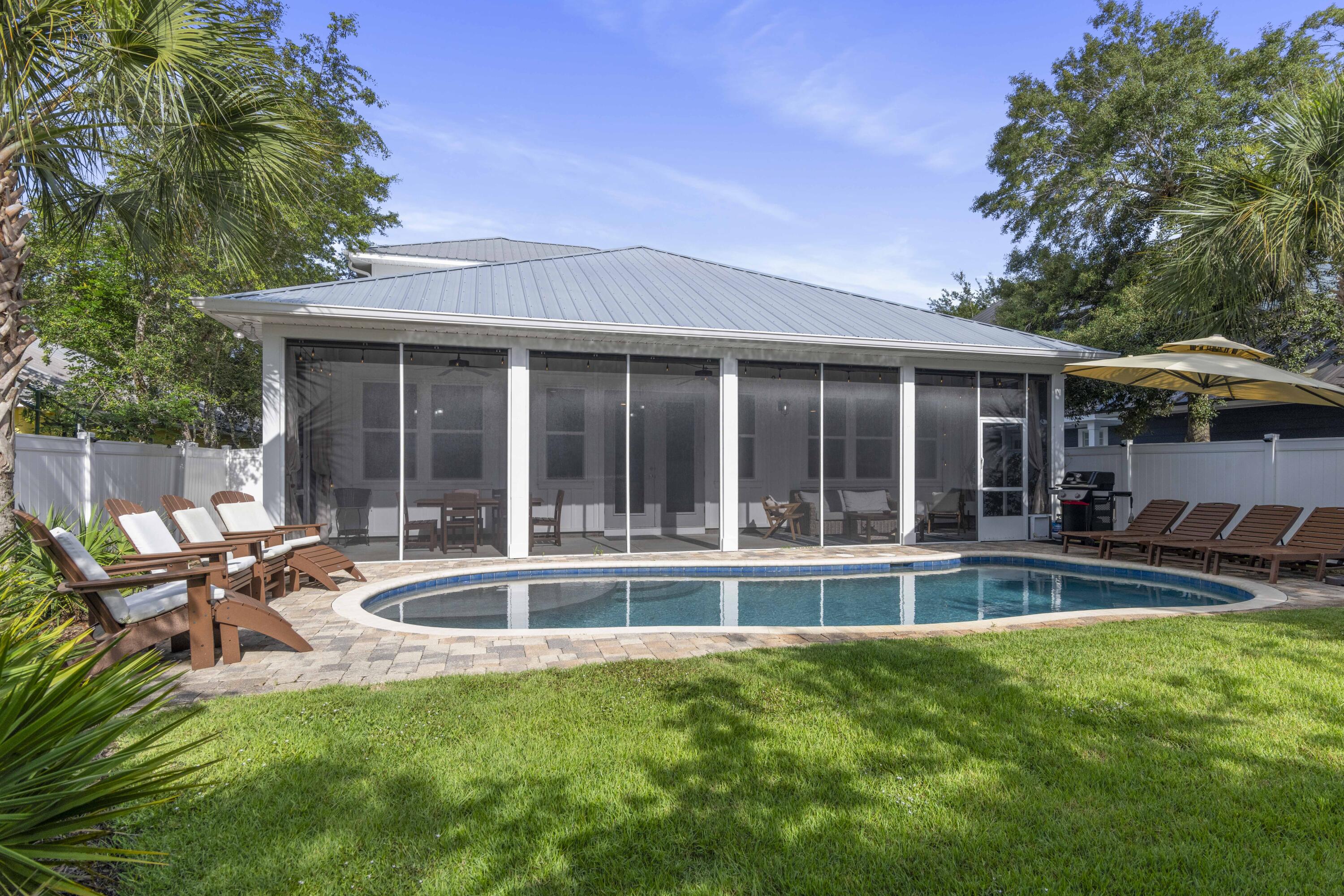 512 Clareon Drive