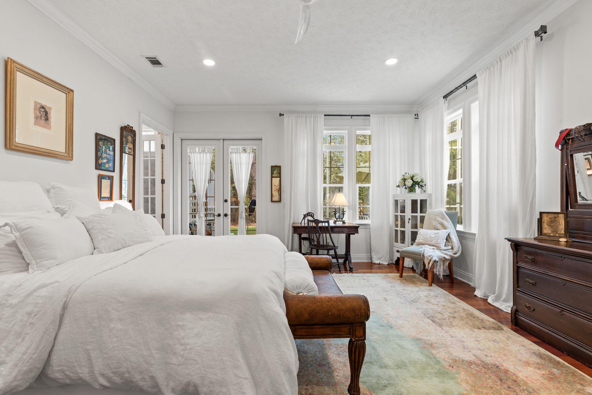 31 Seabreeze Place