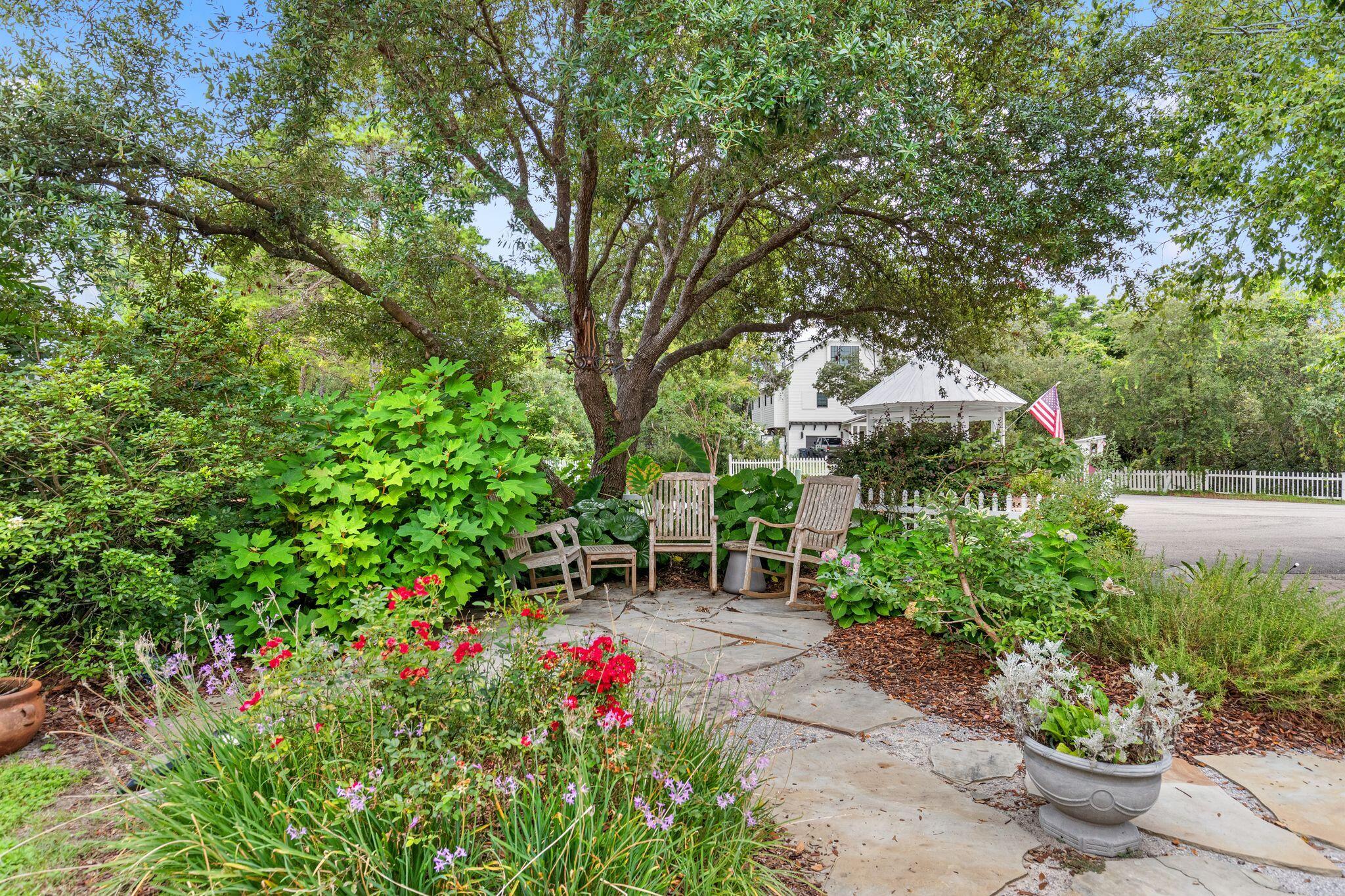 31 Seabreeze Place