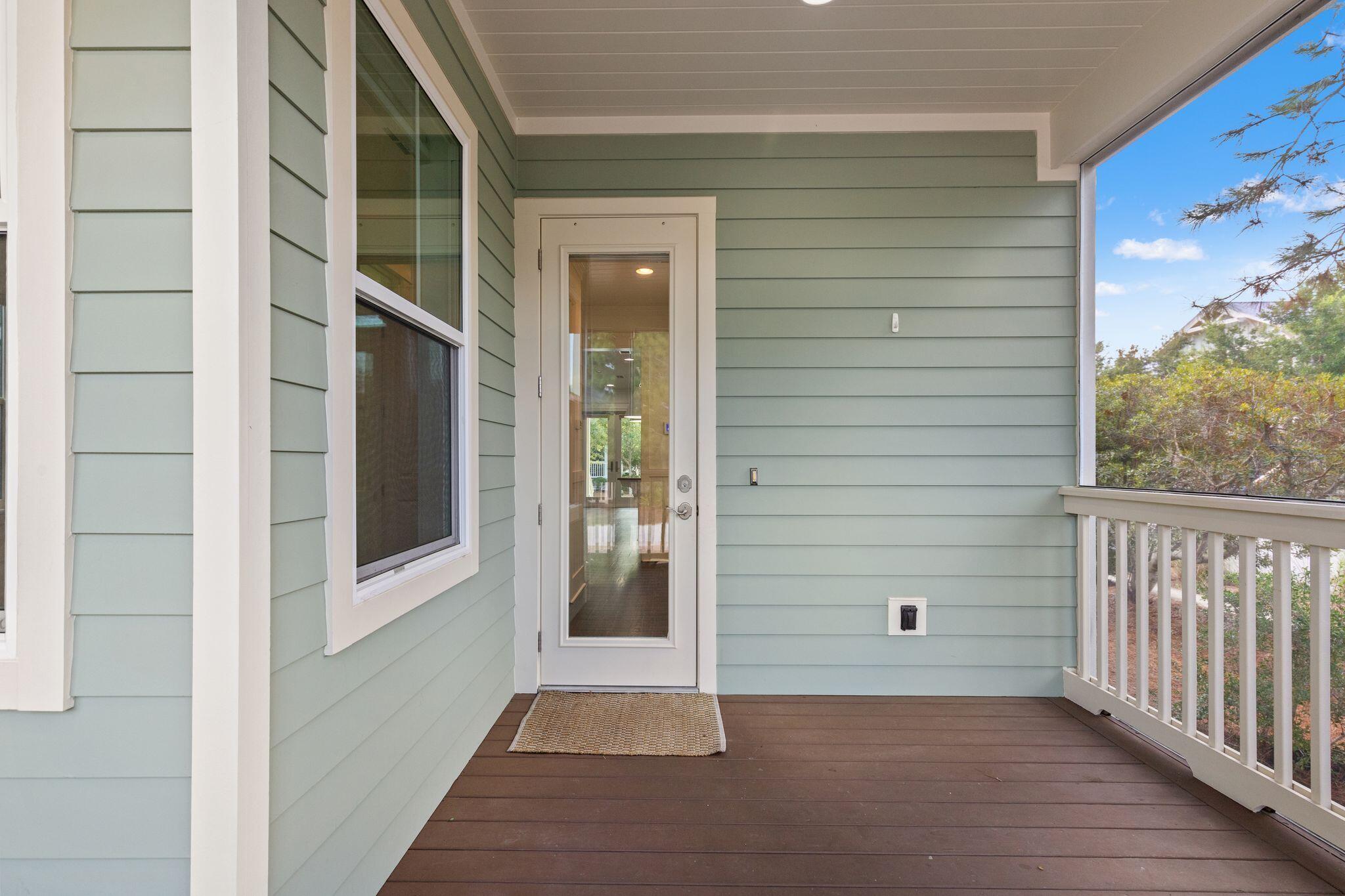 694 Flatwoods Forest Loop