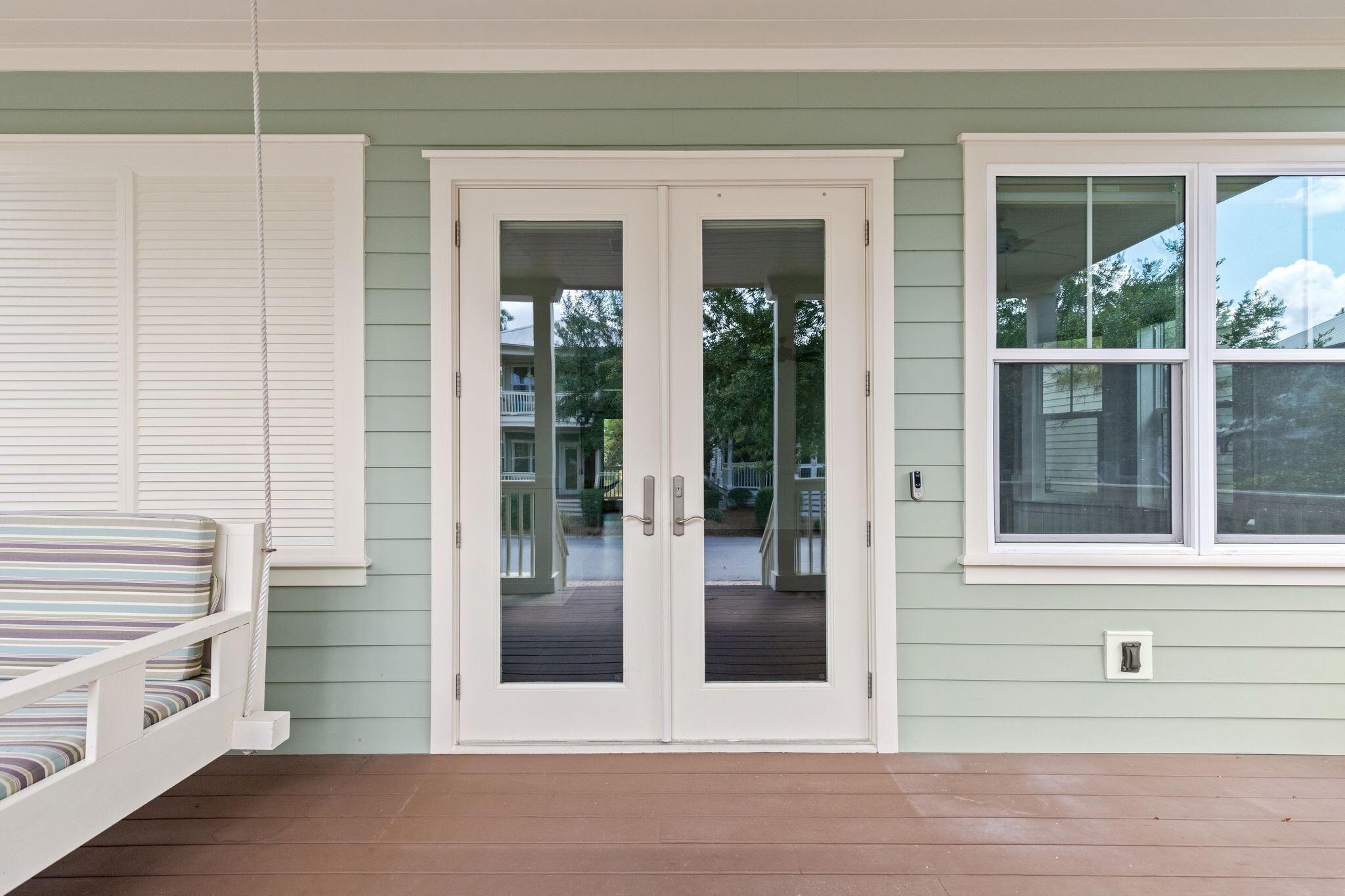 694 Flatwoods Forest Loop