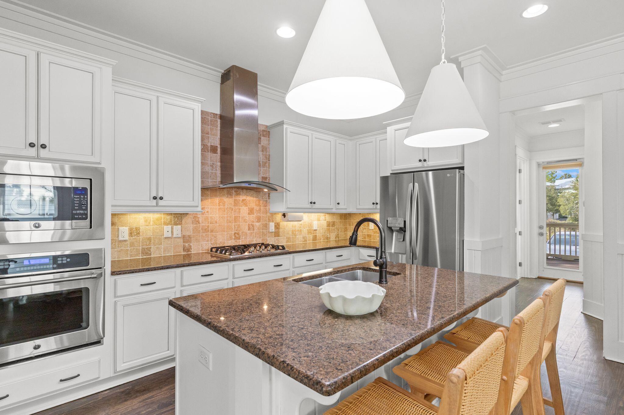 694 Flatwoods Forest Loop