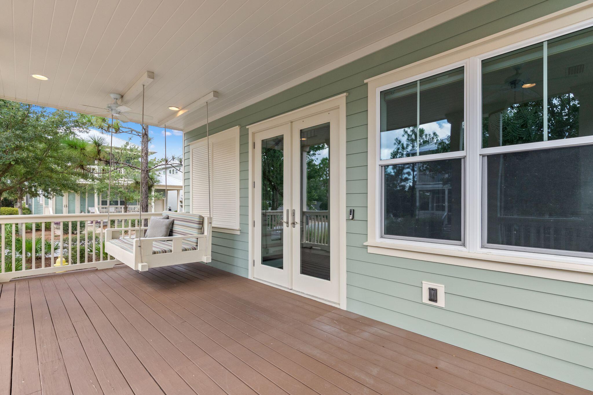 694 Flatwoods Forest Loop