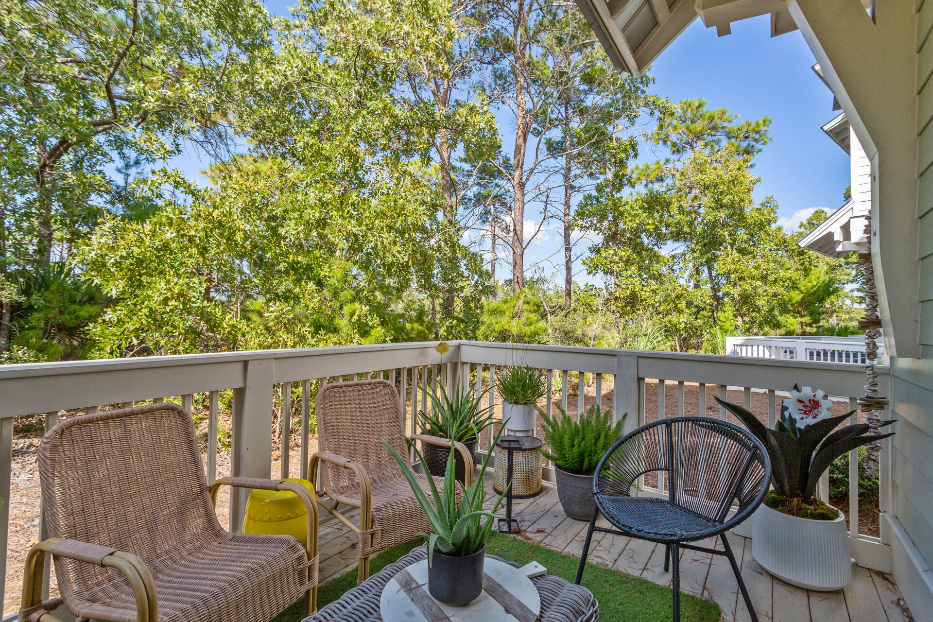 125 W Pine Lands Loop, UNIT B