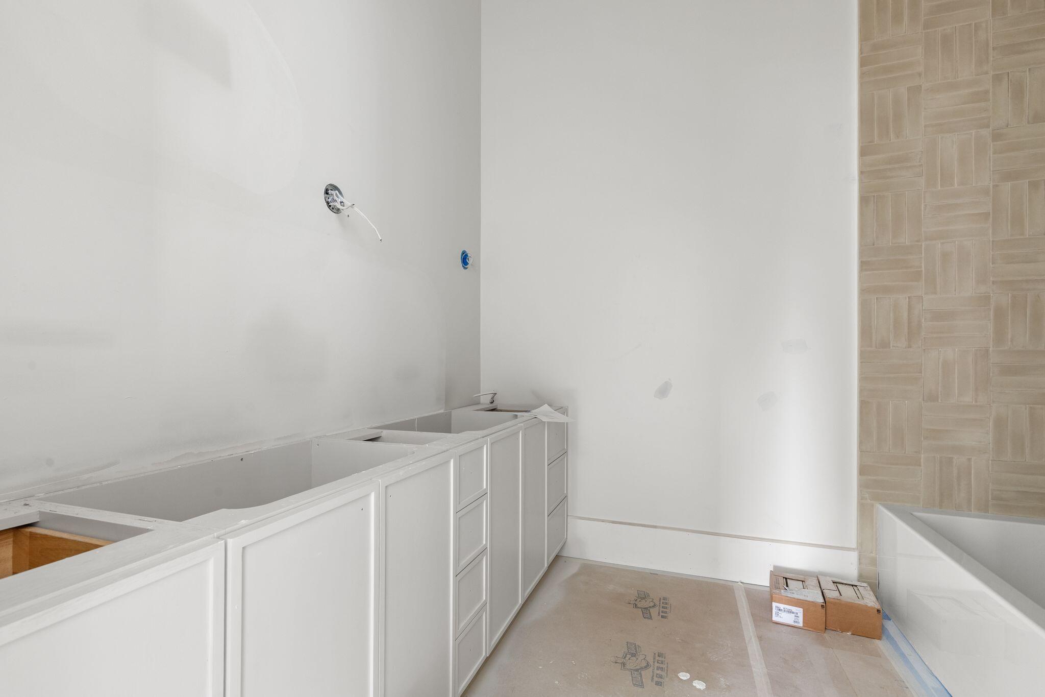 106 S Southern Cross Lane