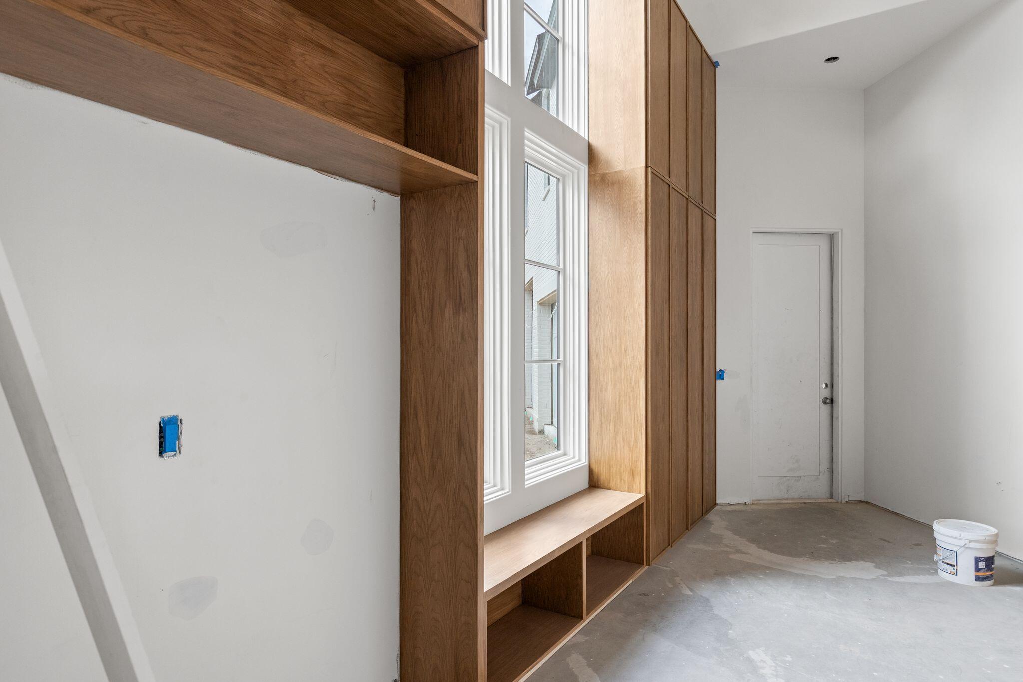 106 S Southern Cross Lane