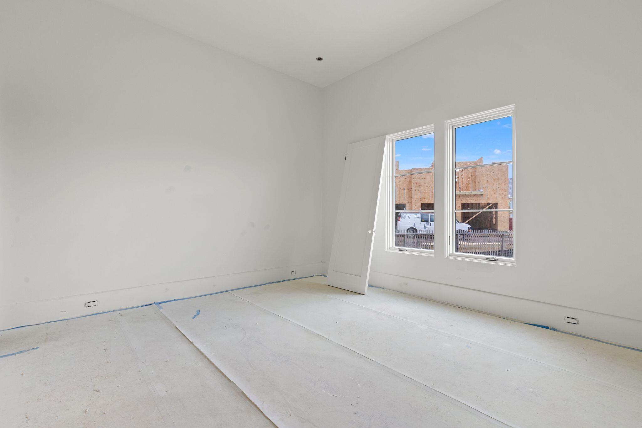 106 S Southern Cross Lane