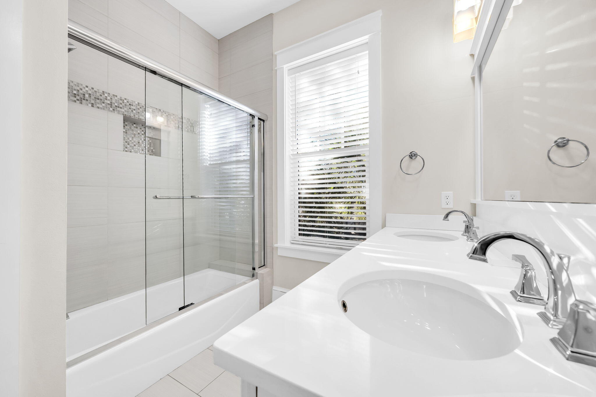 13 Eastern Lake Court